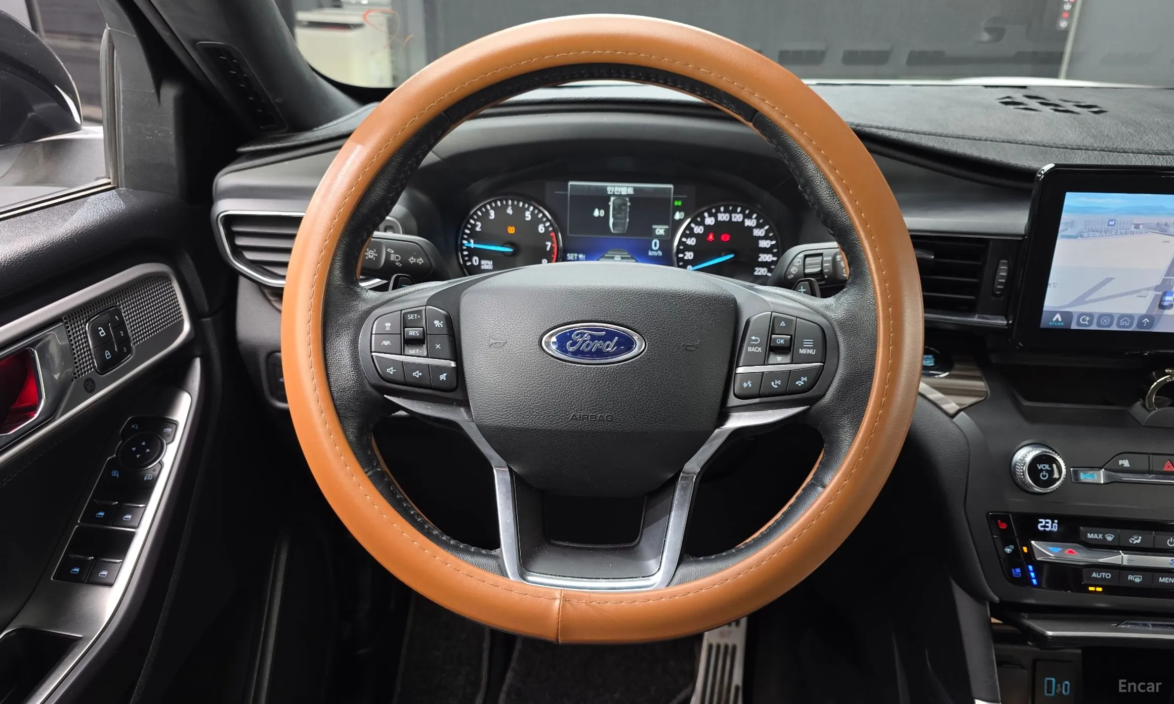 Ford Explorer 6th Generation превью 13