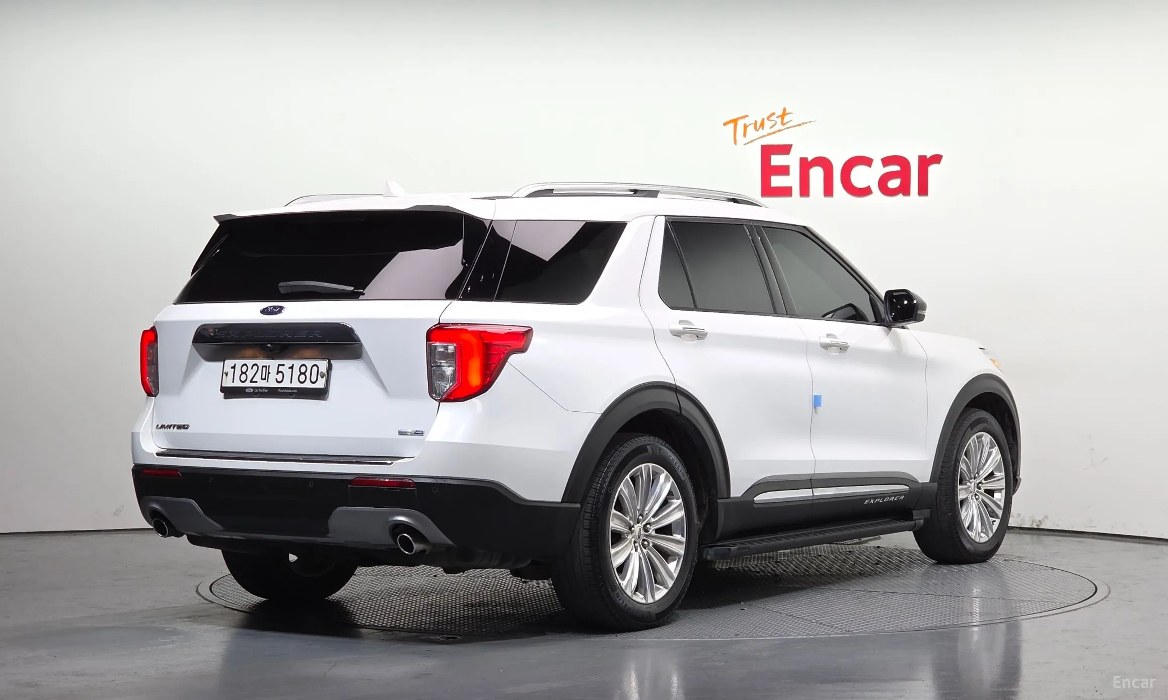 Ford Explorer 6th Generation превью 2