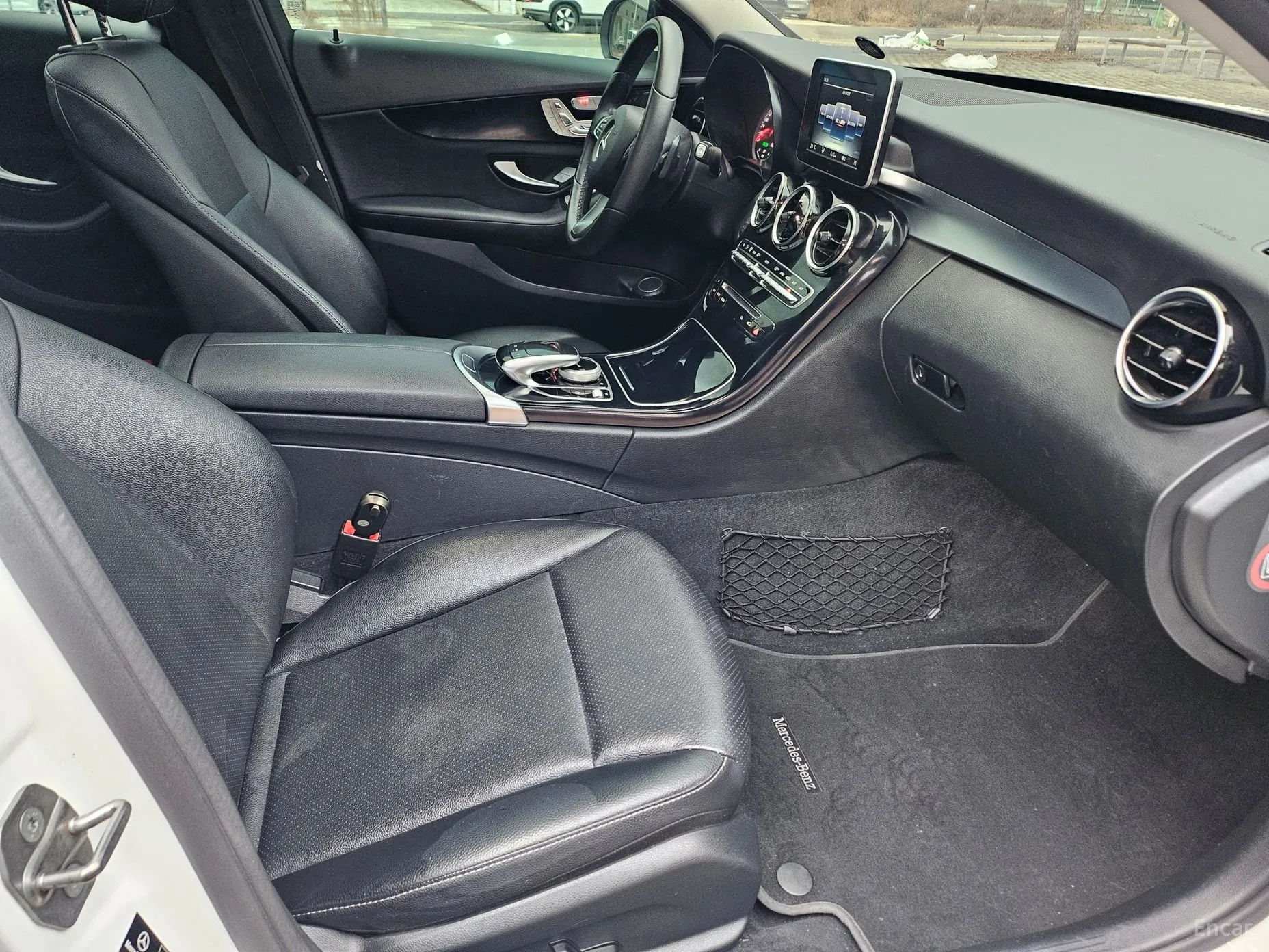 Mercedes Benz C-Class W205 превью 13