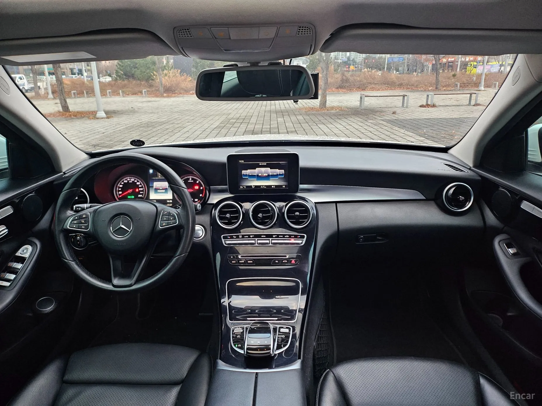 Mercedes Benz C-Class W205 превью 15