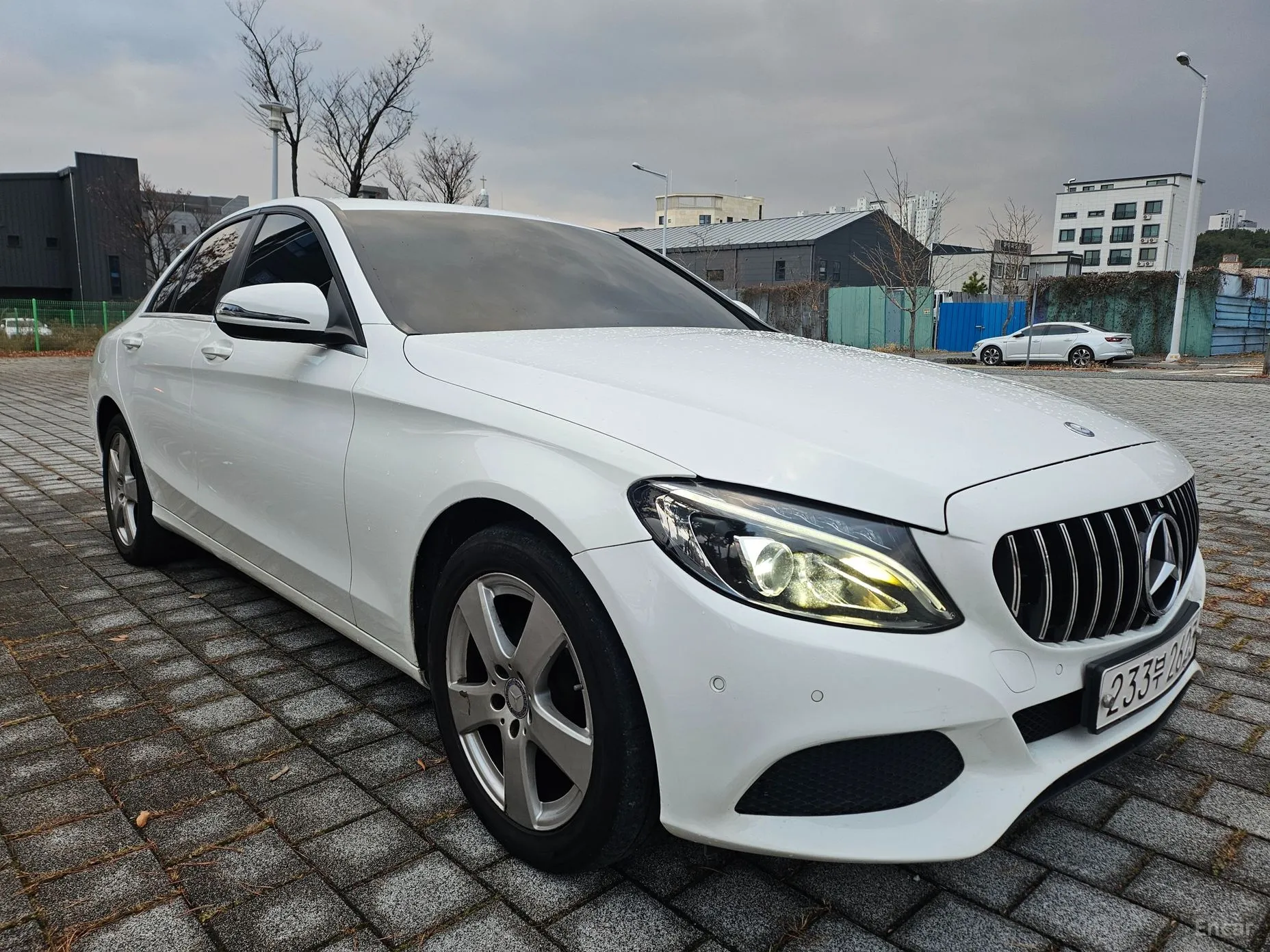 Mercedes Benz C-Class W205