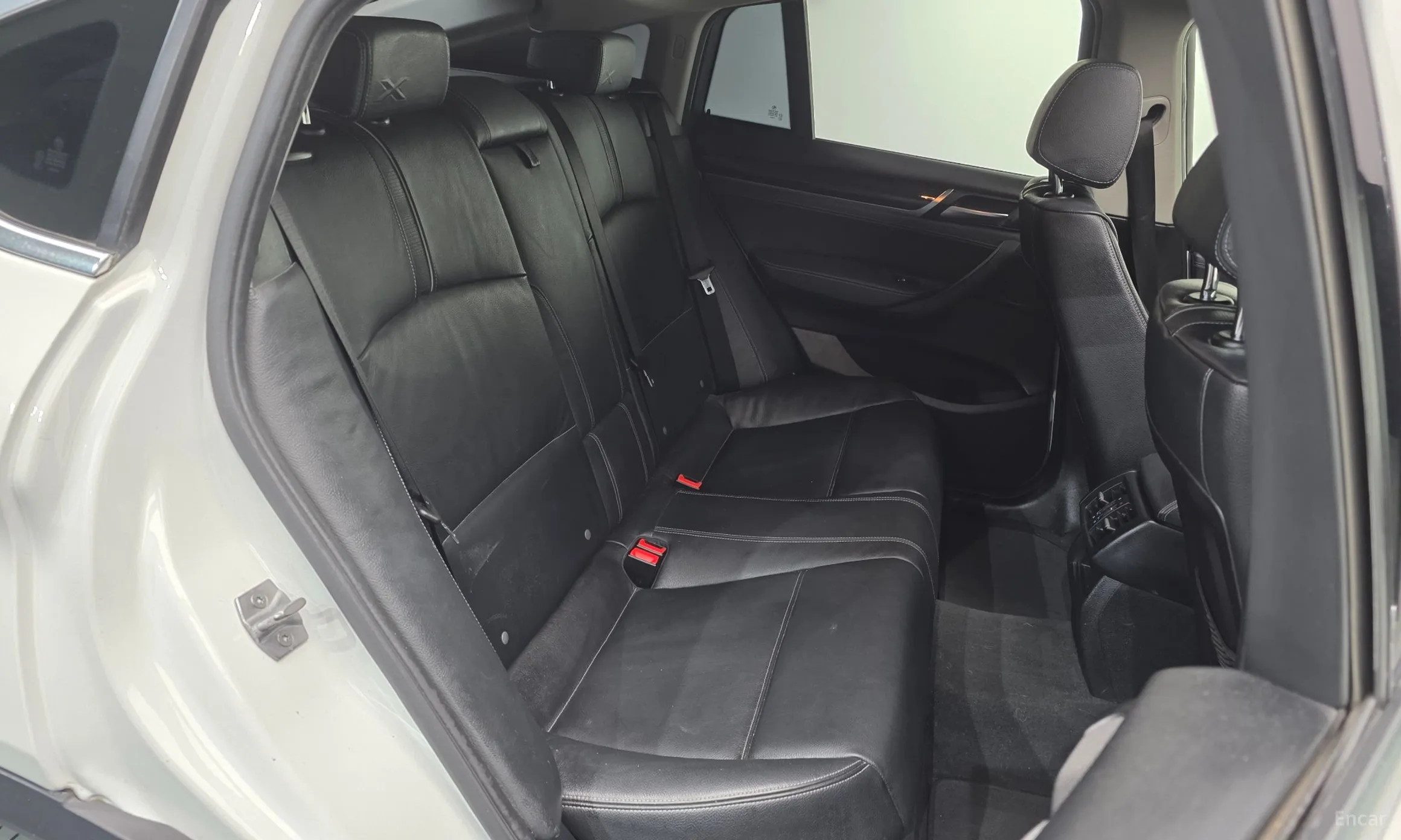 BMW X4 (F26) превью 12