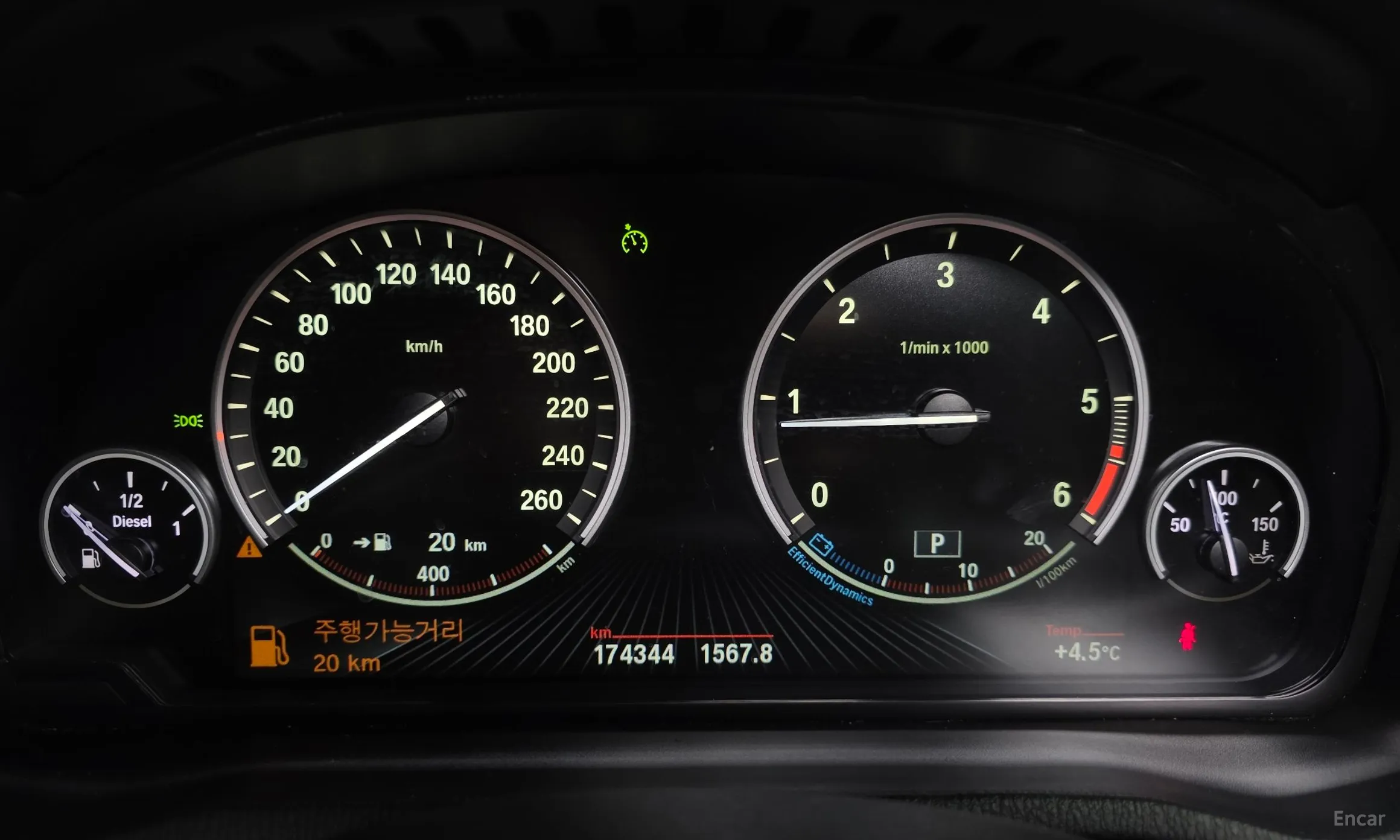 BMW X4 (F26) превью 8