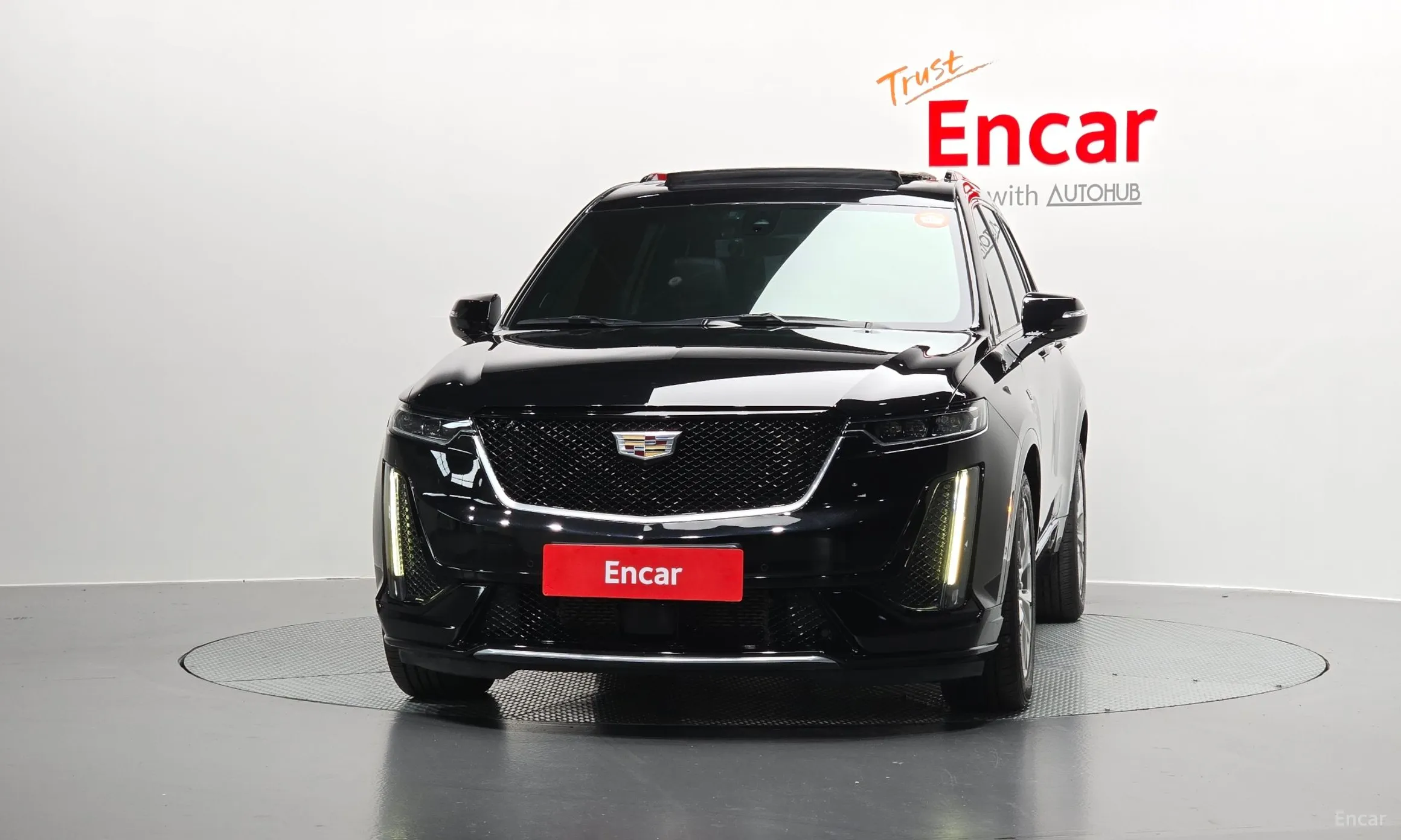 Cadillac XT6 превью 3