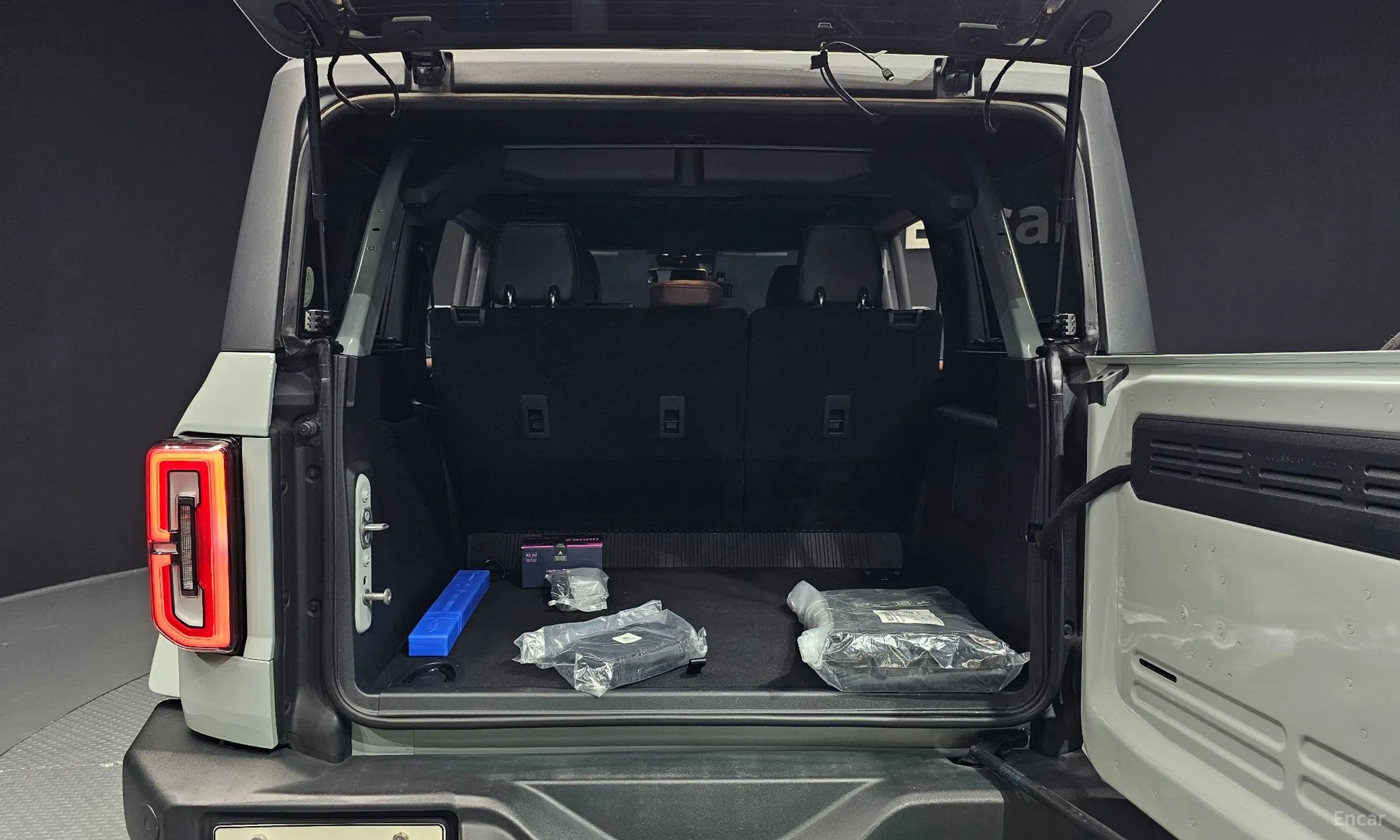 Ford Bronco 6th Generation превью 20