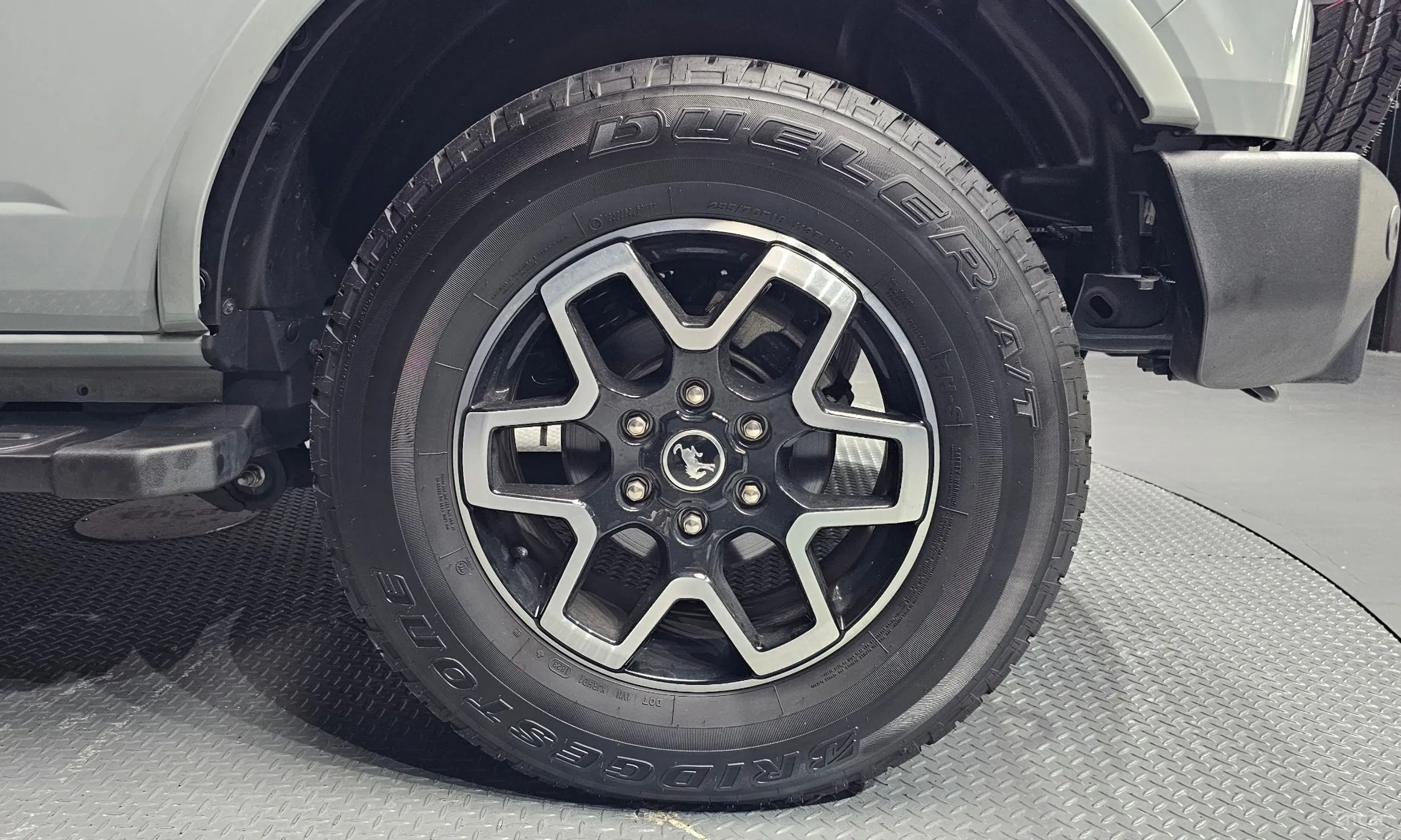 Ford Bronco 6th Generation превью 5