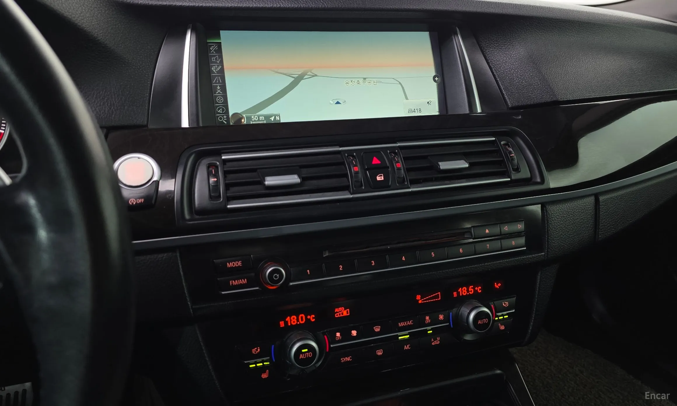 BMW 5 Series (F10) превью 12