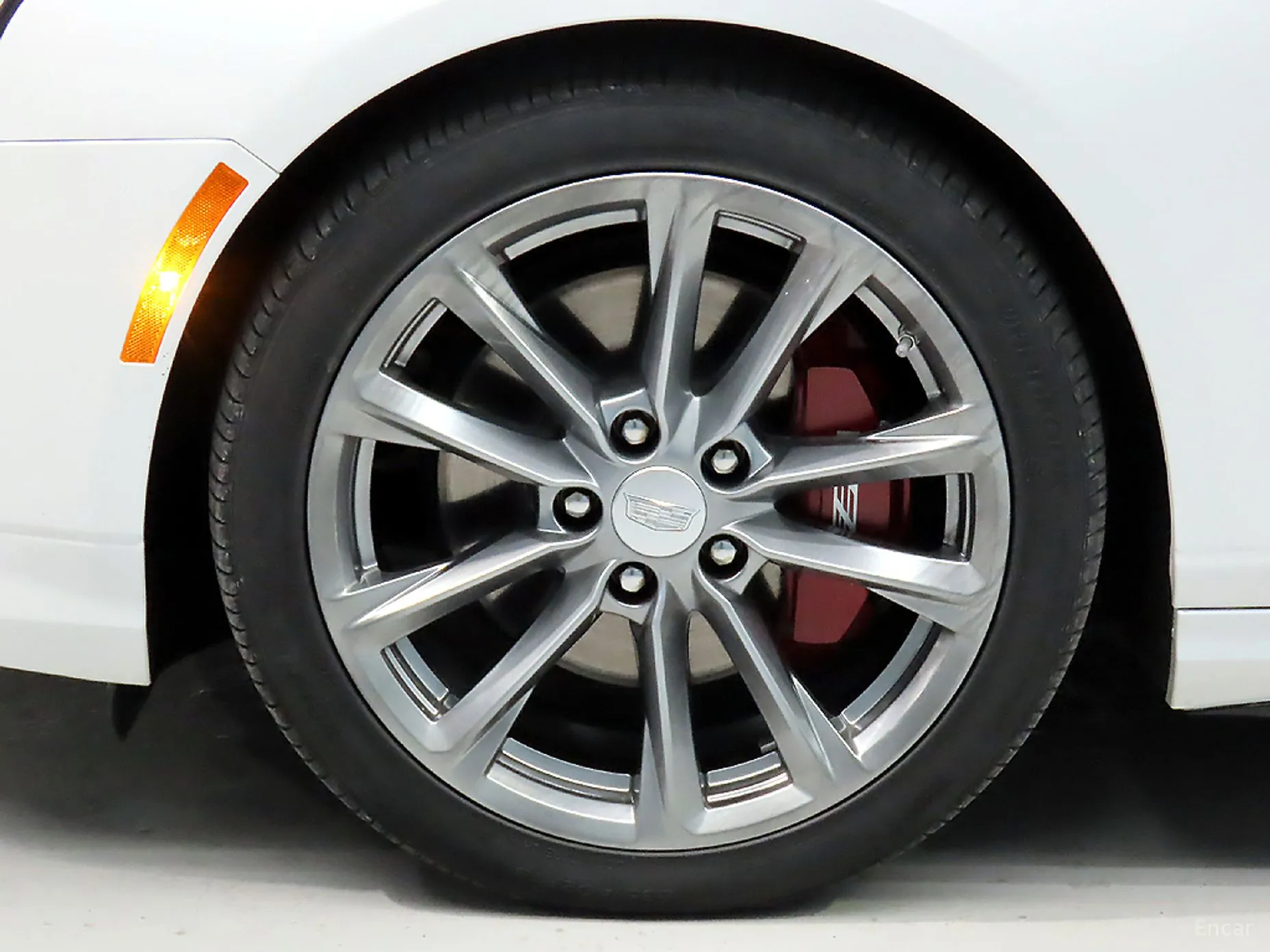 Cadillac CT4 превью 20
