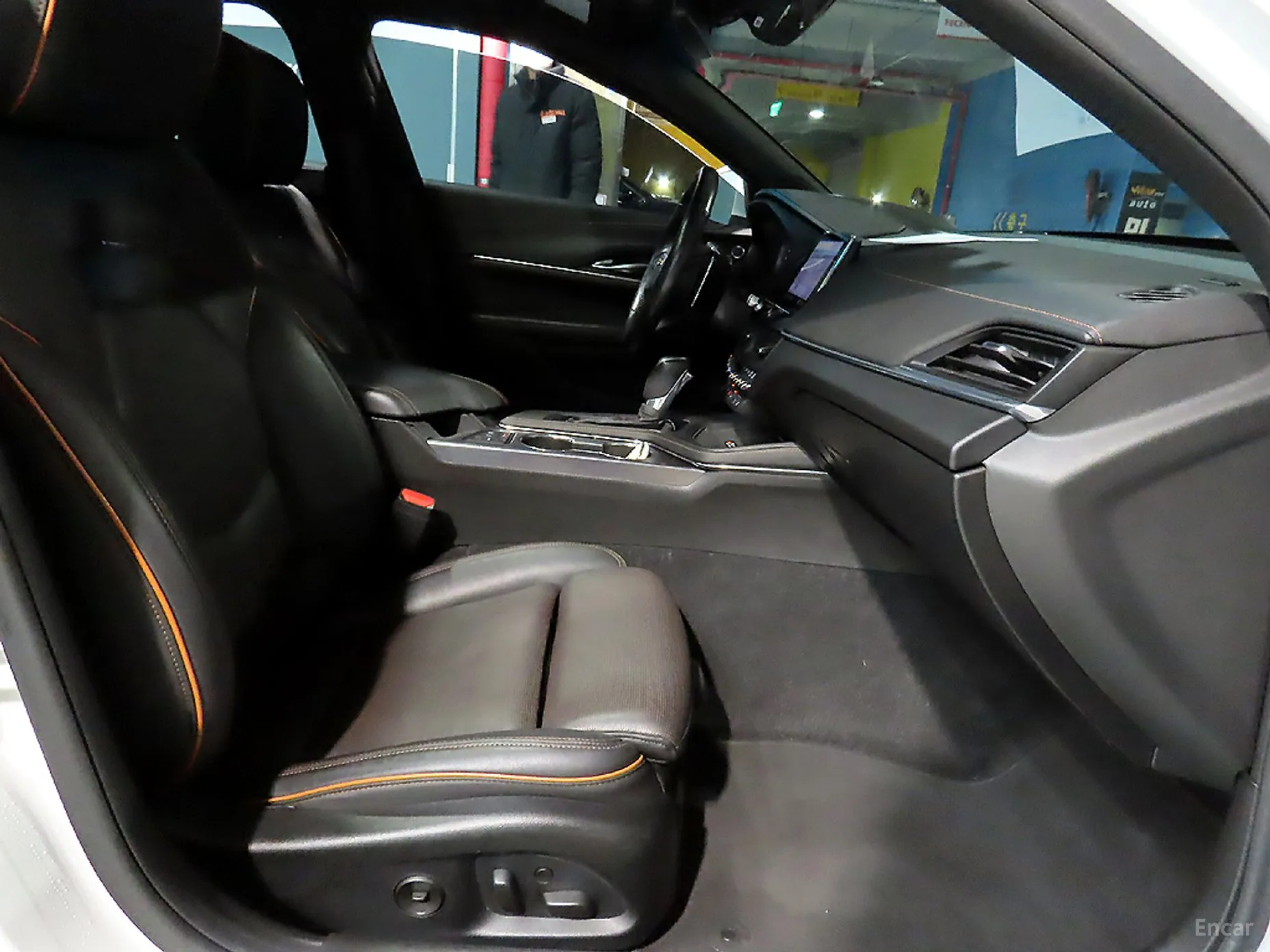 Cadillac CT4 превью 8