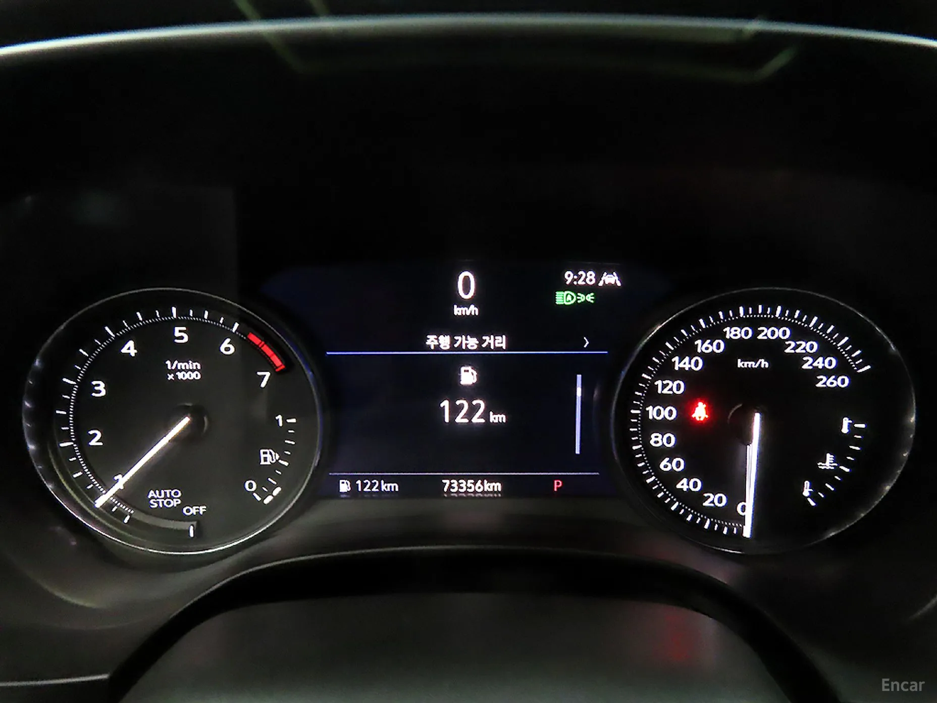Cadillac CT4 превью 9