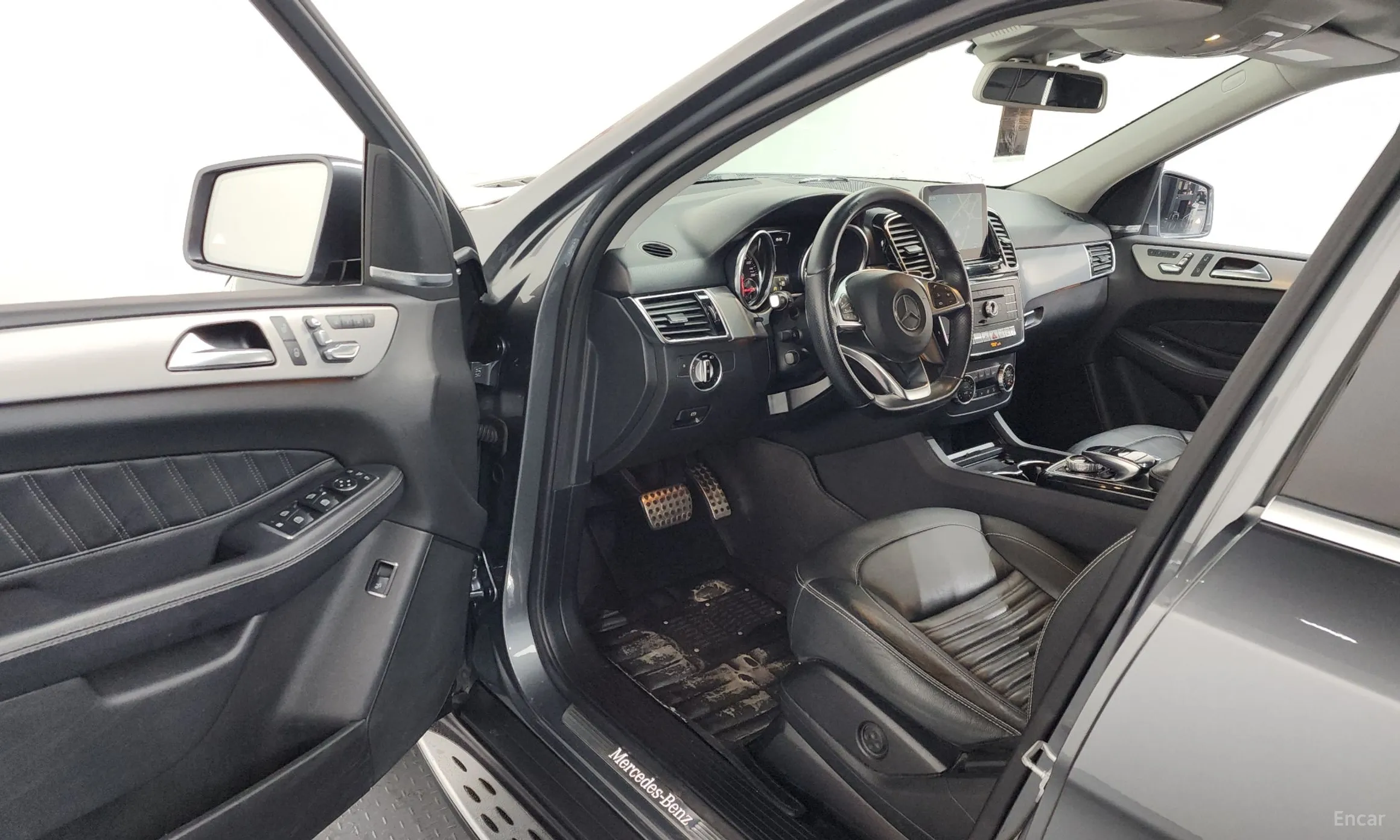 Mercedes Benz GLE-Class W166 превью 10