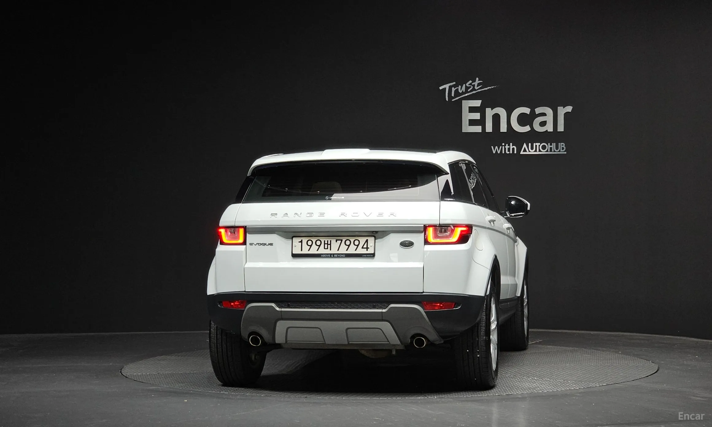 Land Rover Range Rover Evoque превью 4