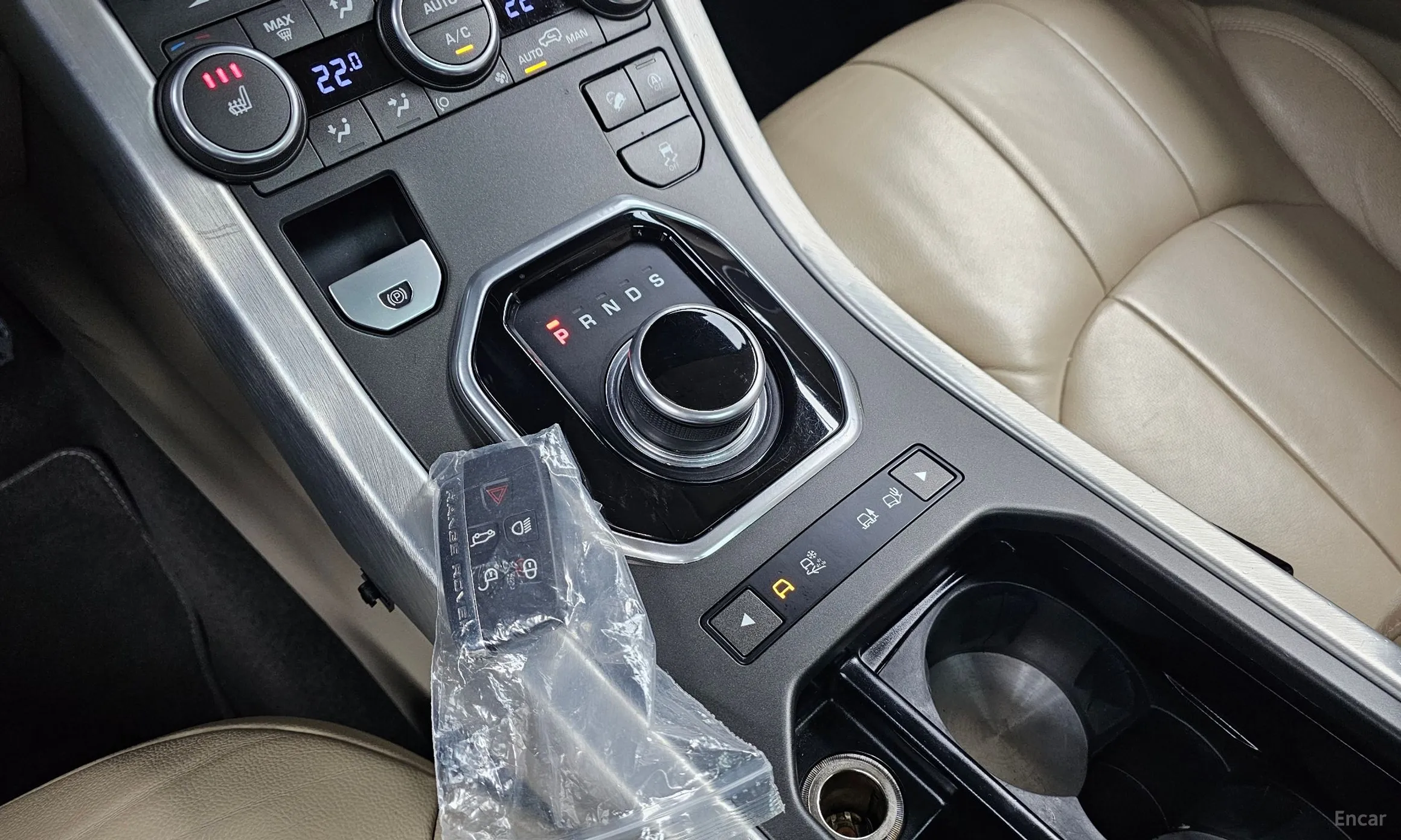 Land Rover Range Rover Evoque превью 9
