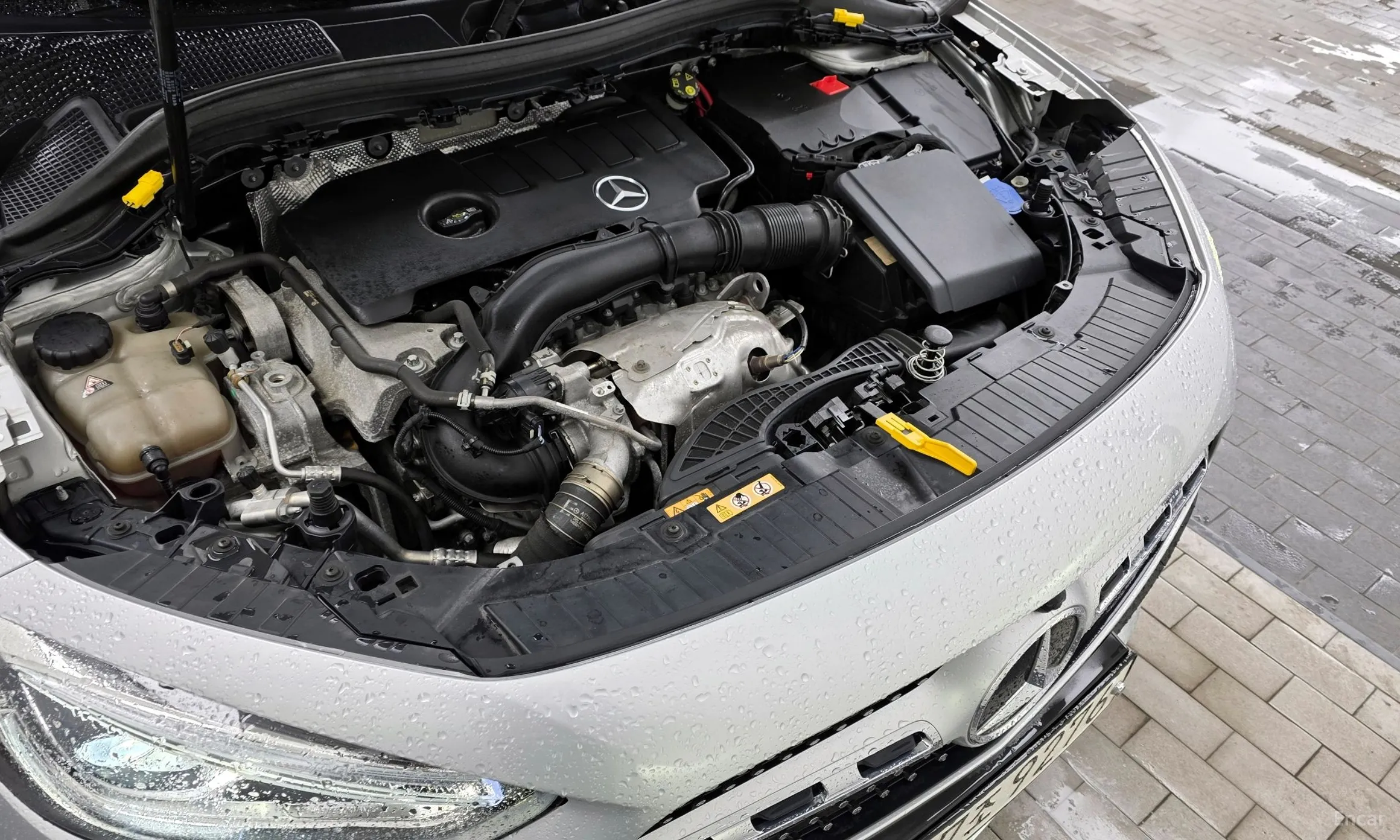Mercedes Benz GLA-Class H247 превью 6