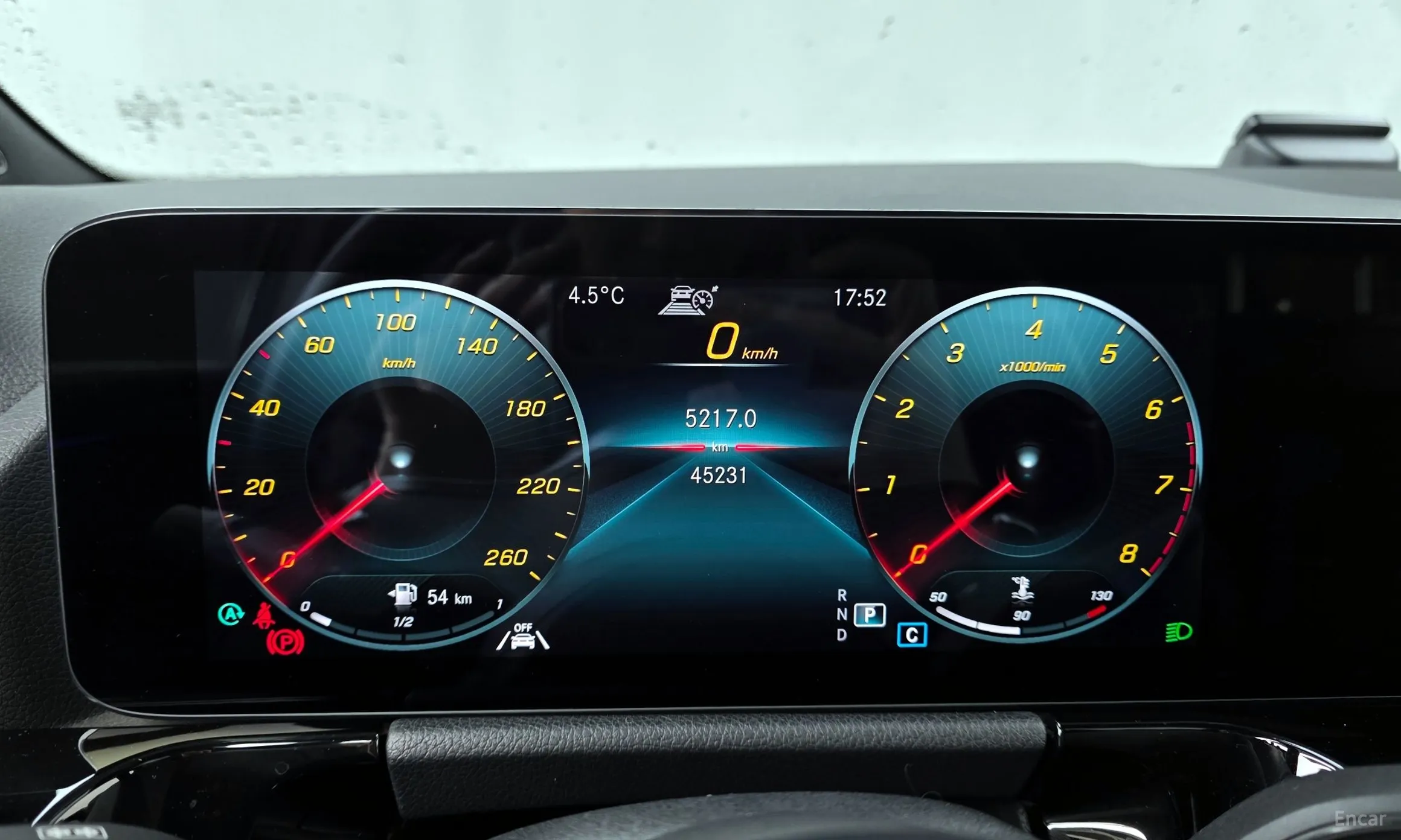 Mercedes Benz GLA-Class H247 превью 8