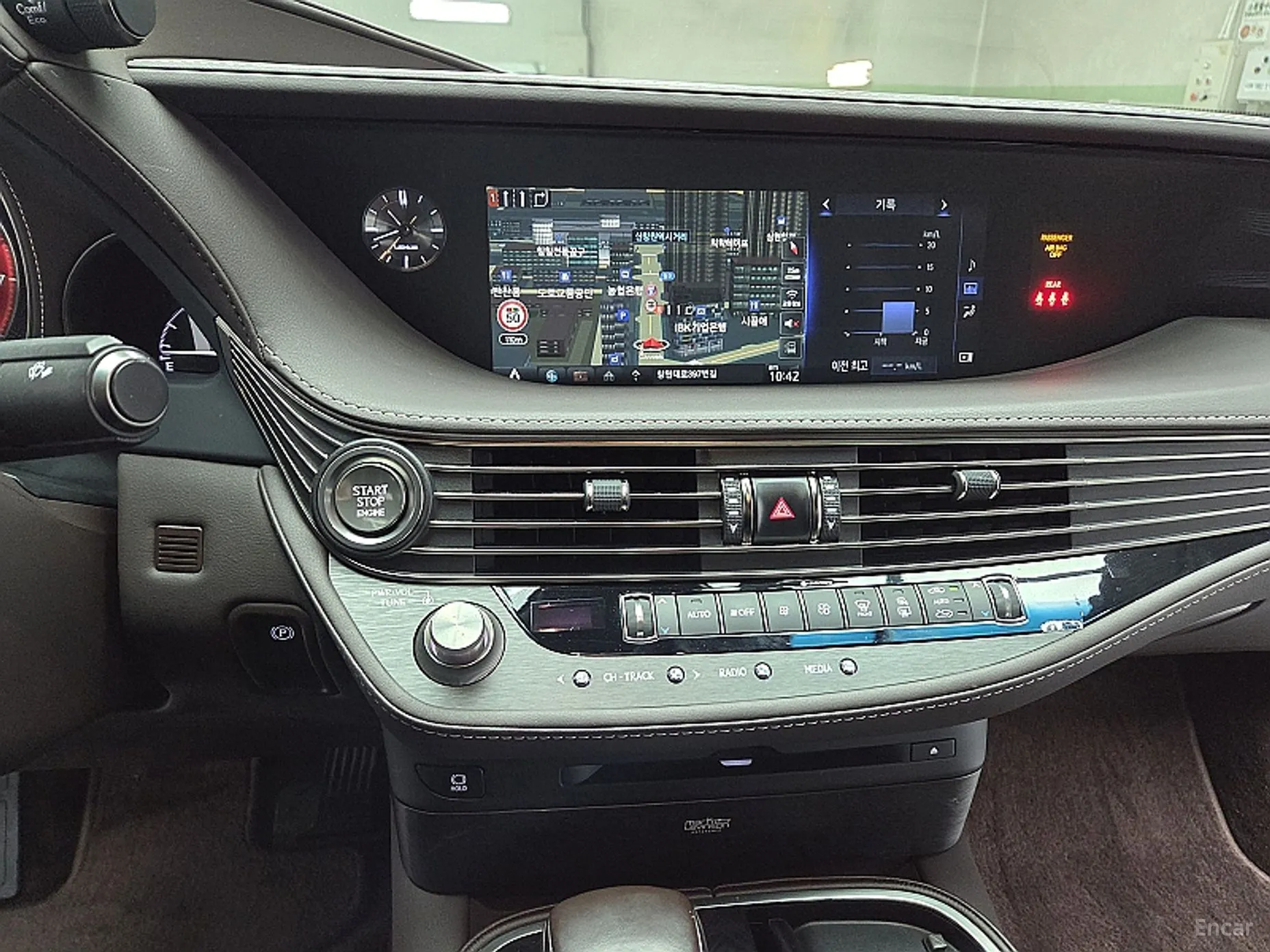 Lexus LS500 5th Generation превью 12