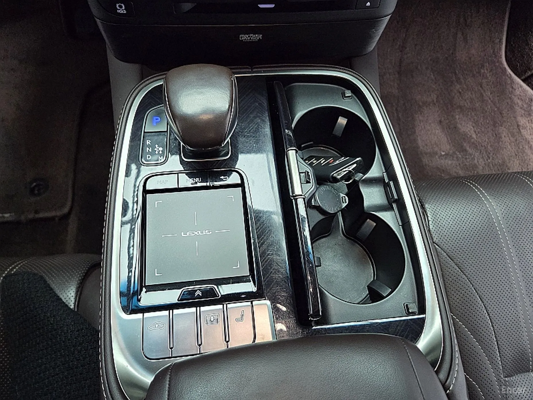 Lexus LS500 5th Generation превью 13