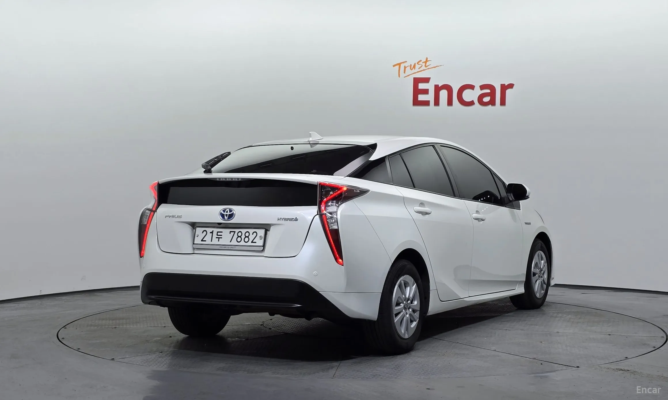 Toyota Prius 4th Generation