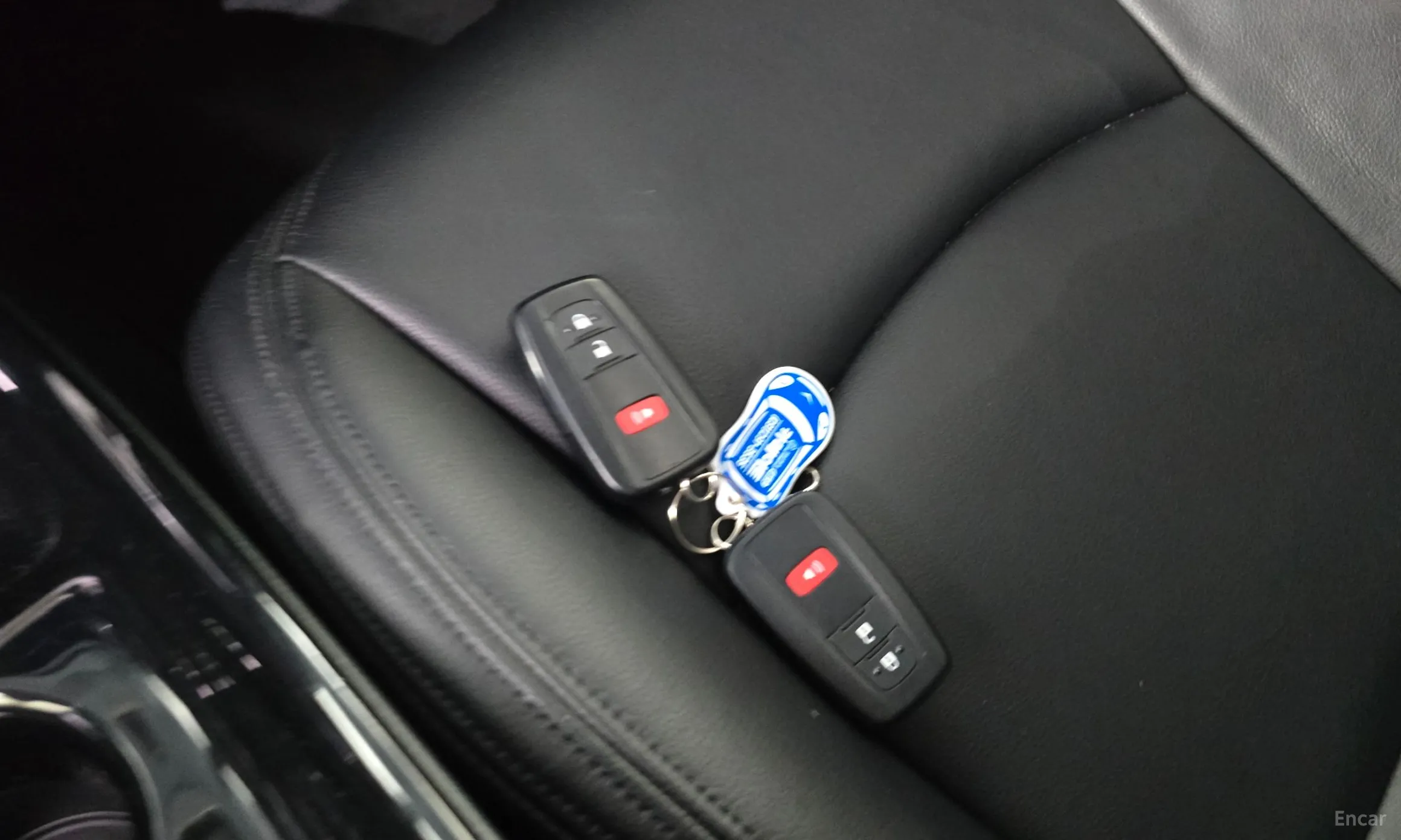 Toyota Prius 4th Generation превью 19