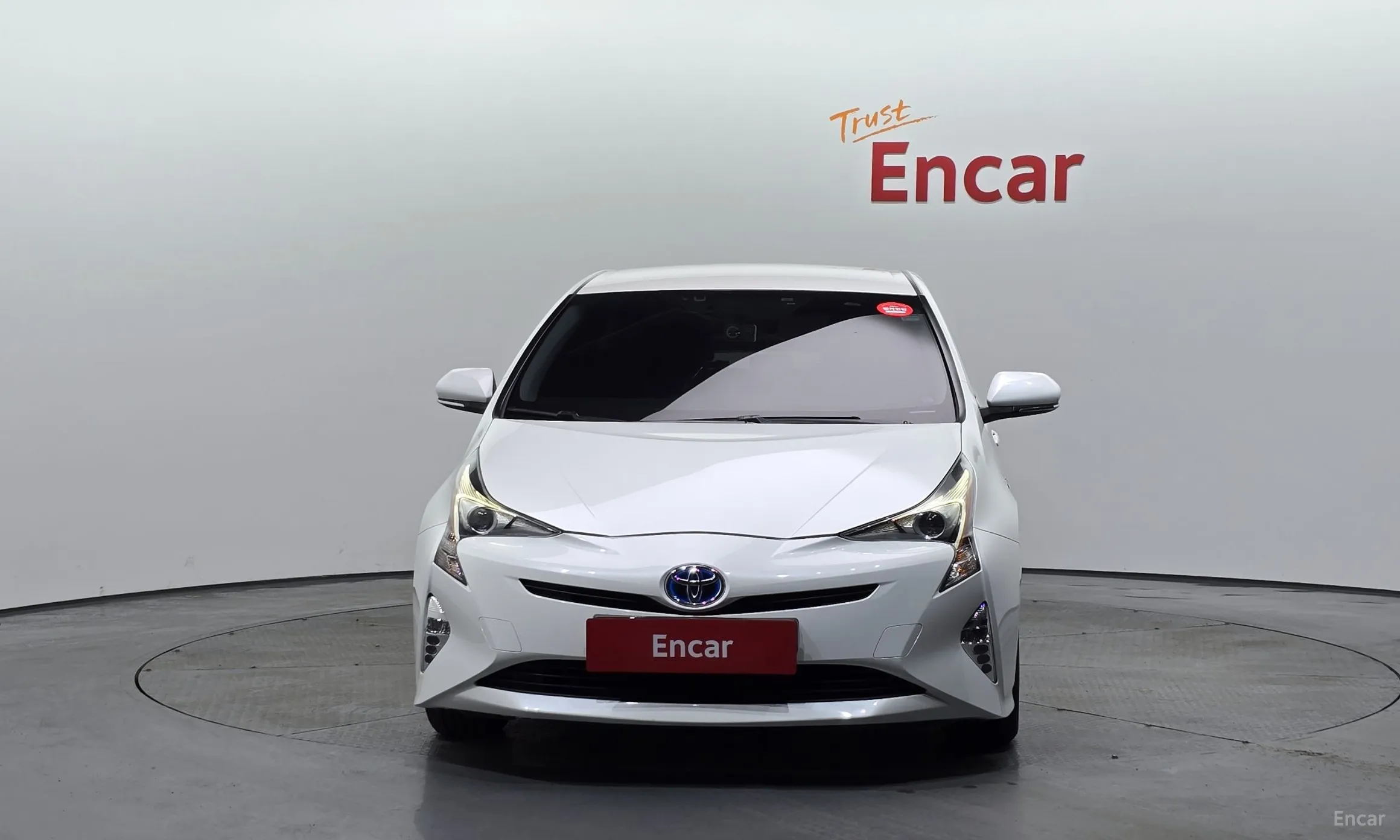 Toyota Prius 4th Generation превью 3