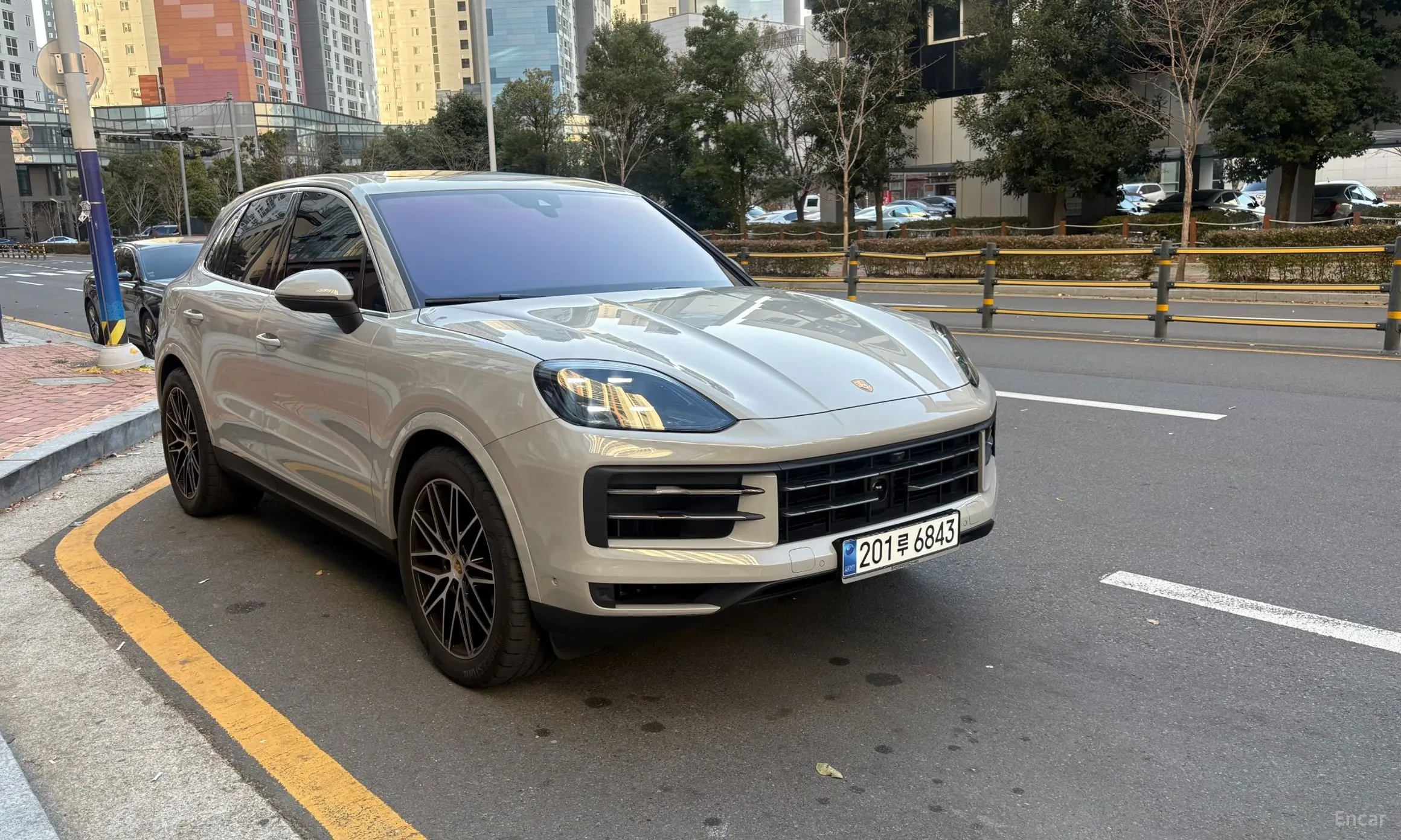 Porsche Cayenne (PO536) превью 2