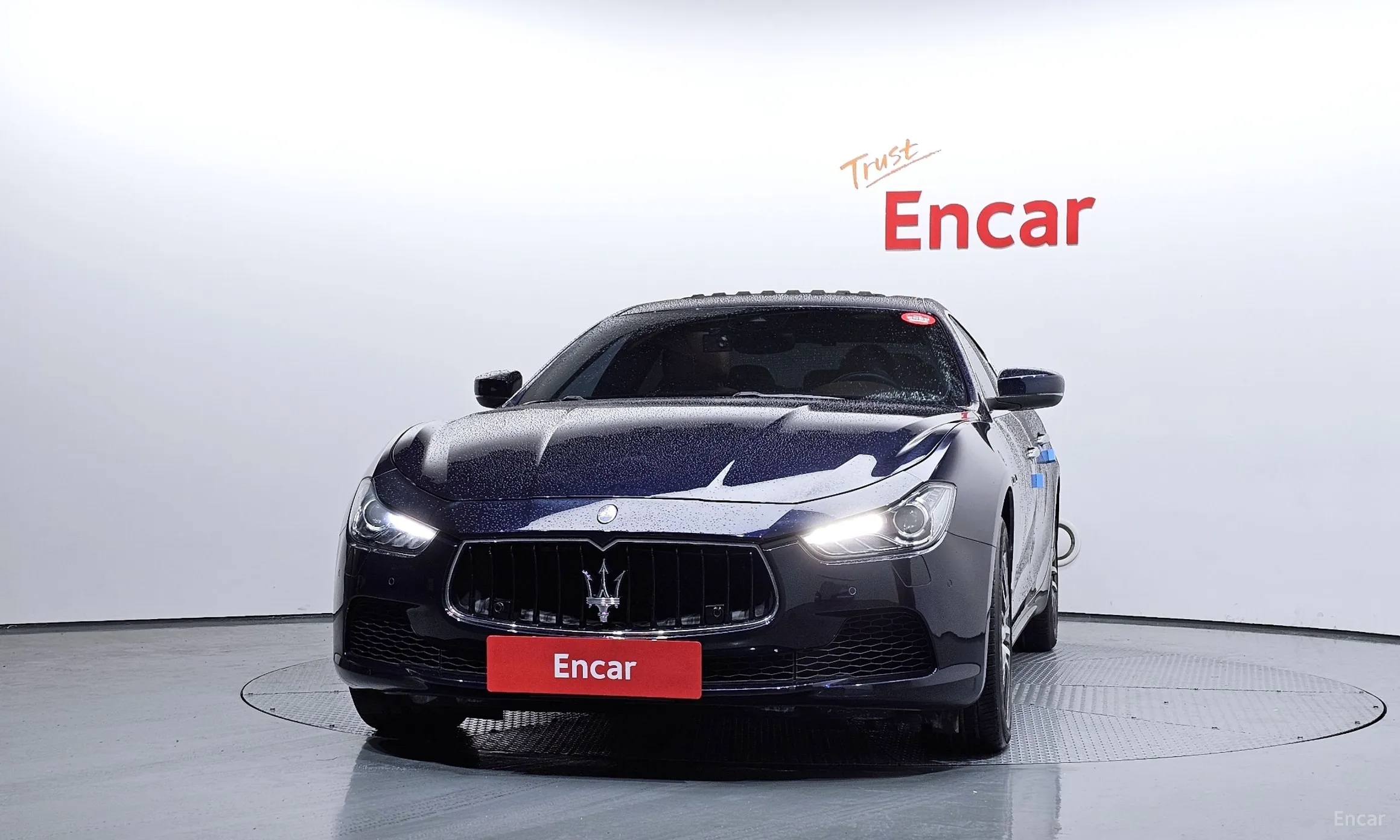 Maserati Ghibli превью 3