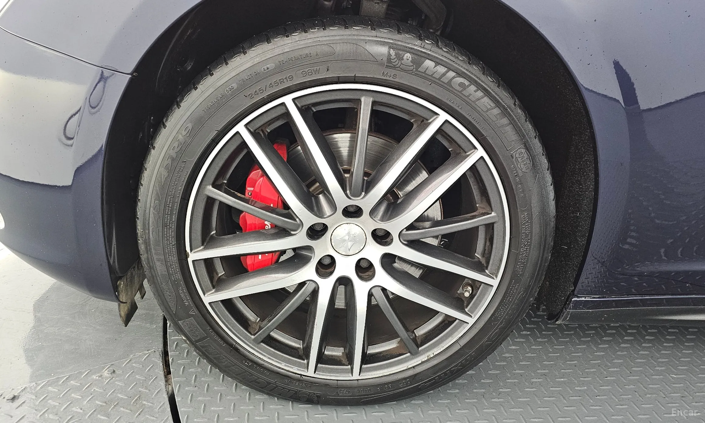 Maserati Ghibli превью 5
