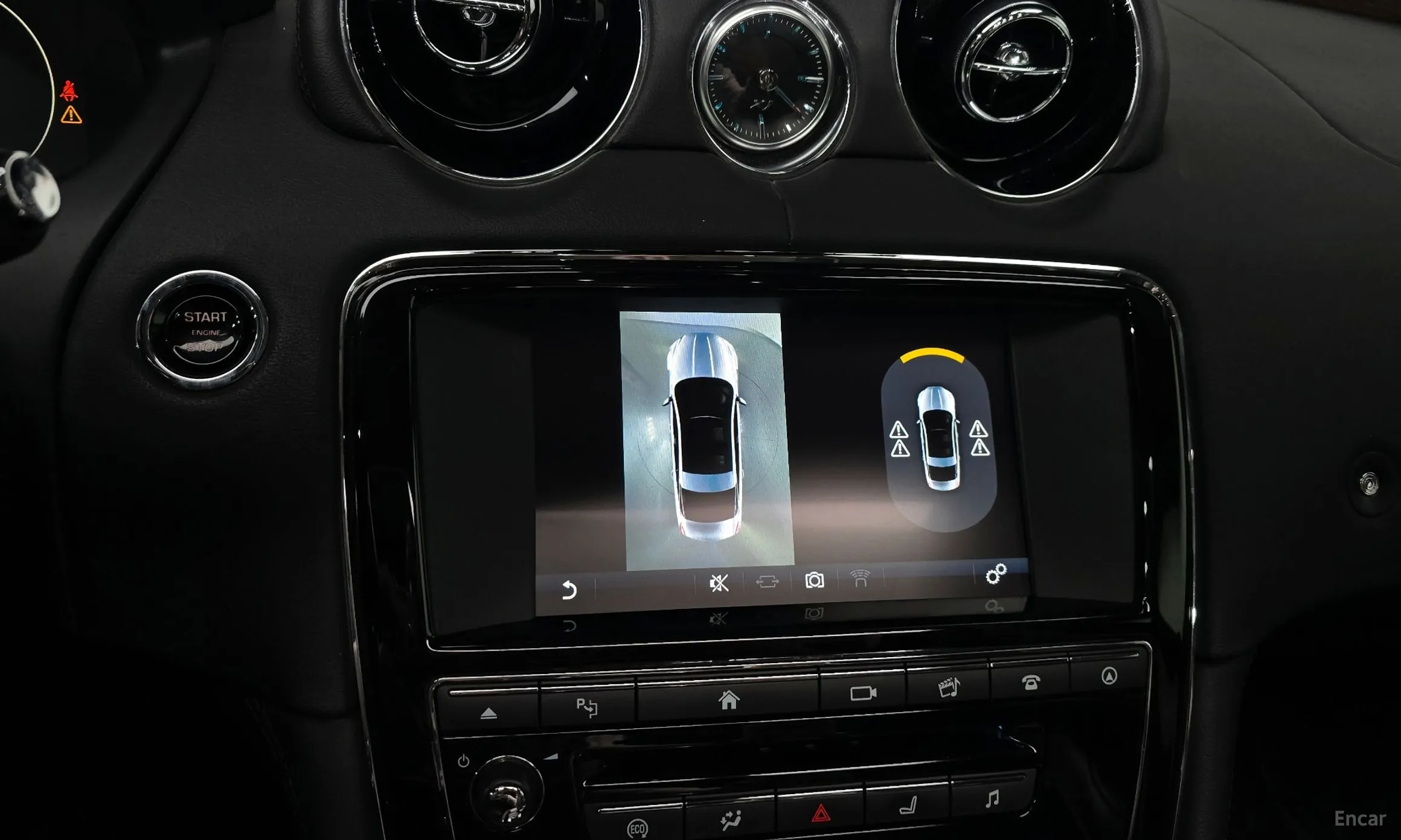 Jaguar All New XJ превью 14