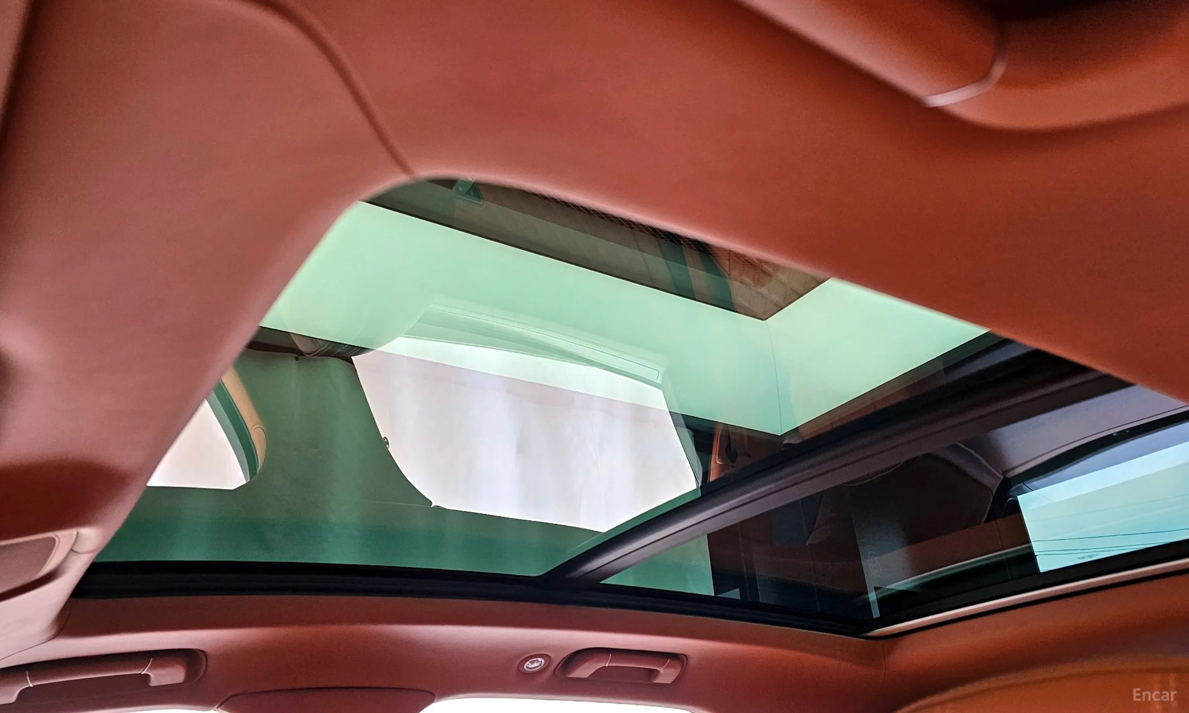 Bentley Bentayga превью 19