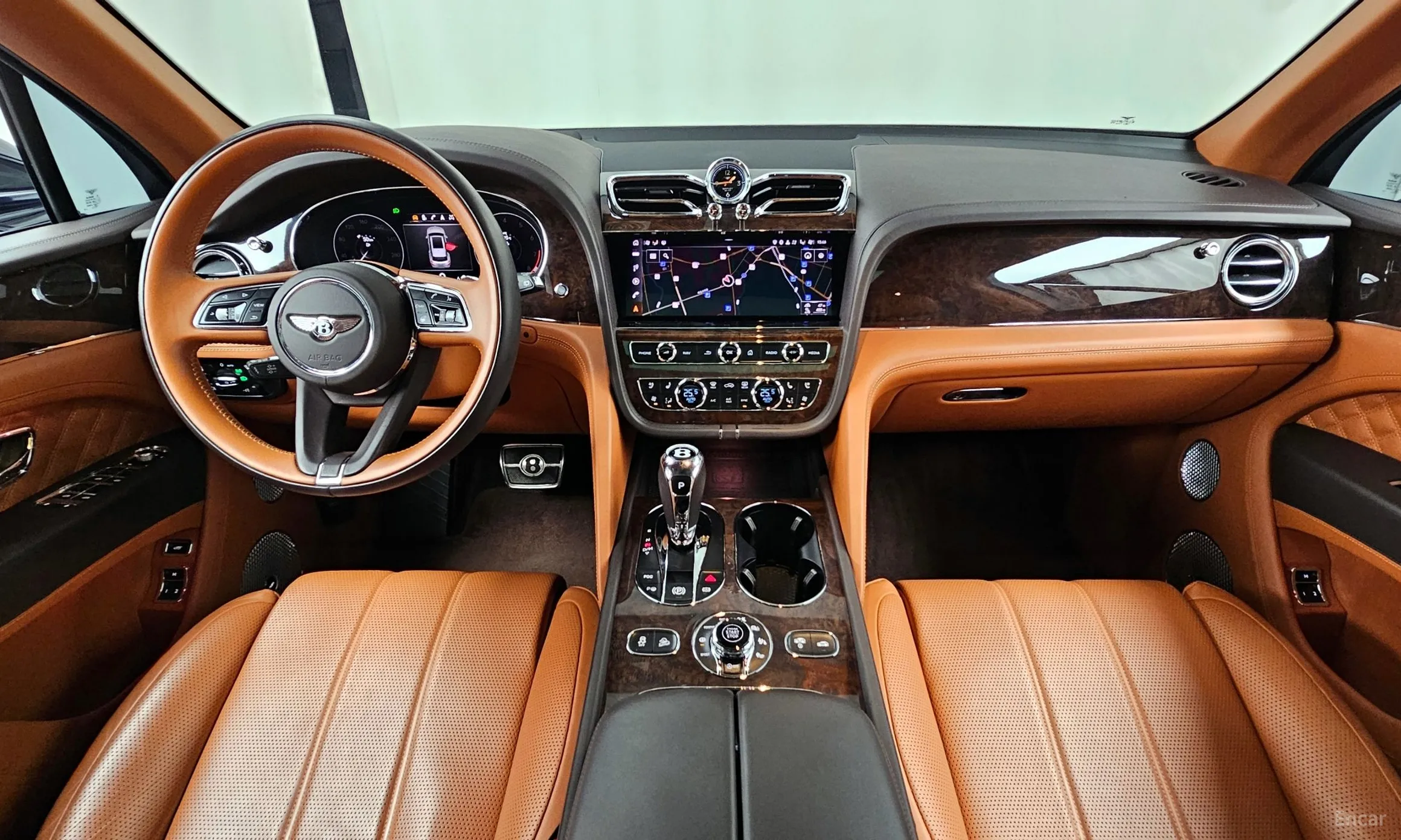 Bentley Bentayga превью 7
