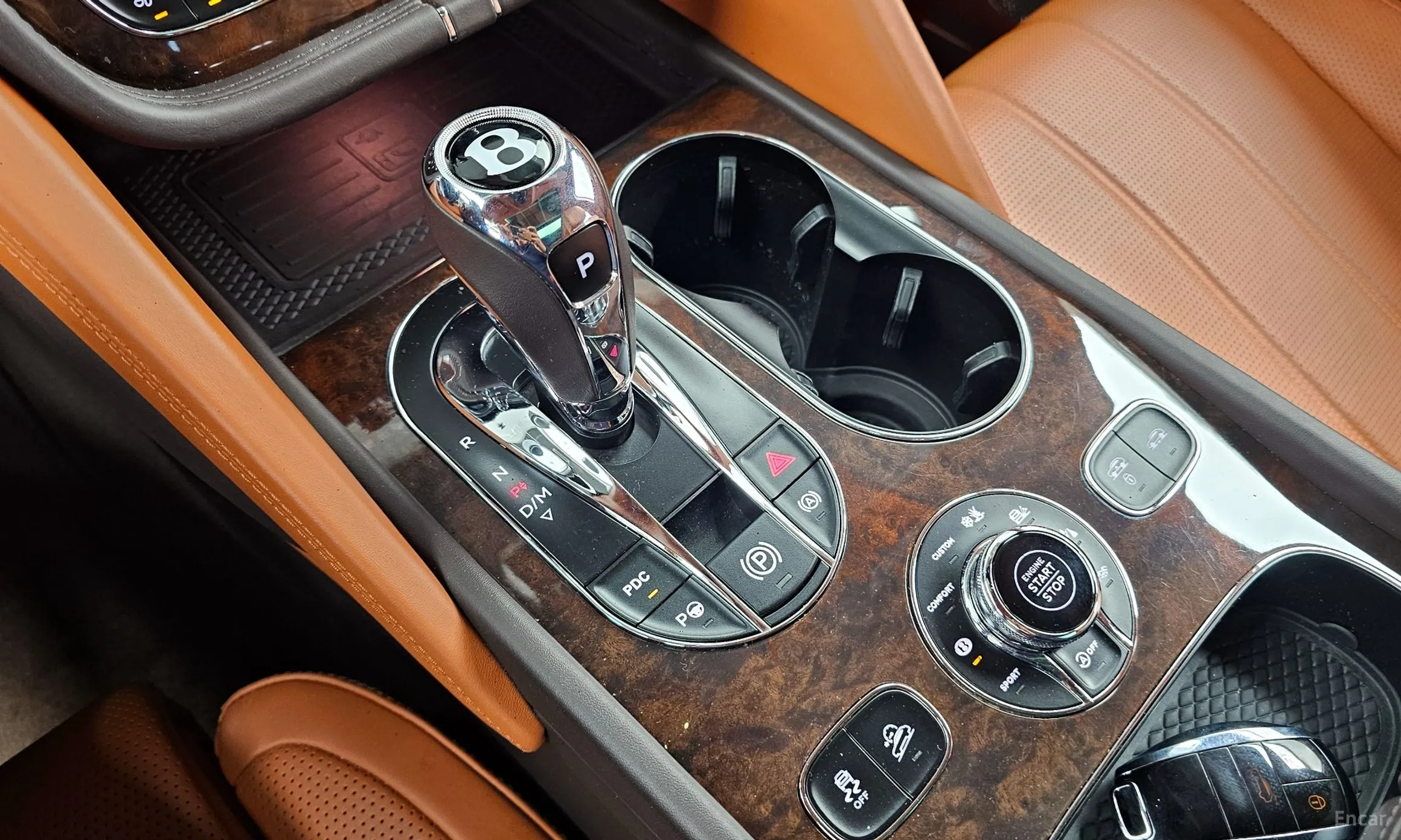 Bentley Bentayga превью 9