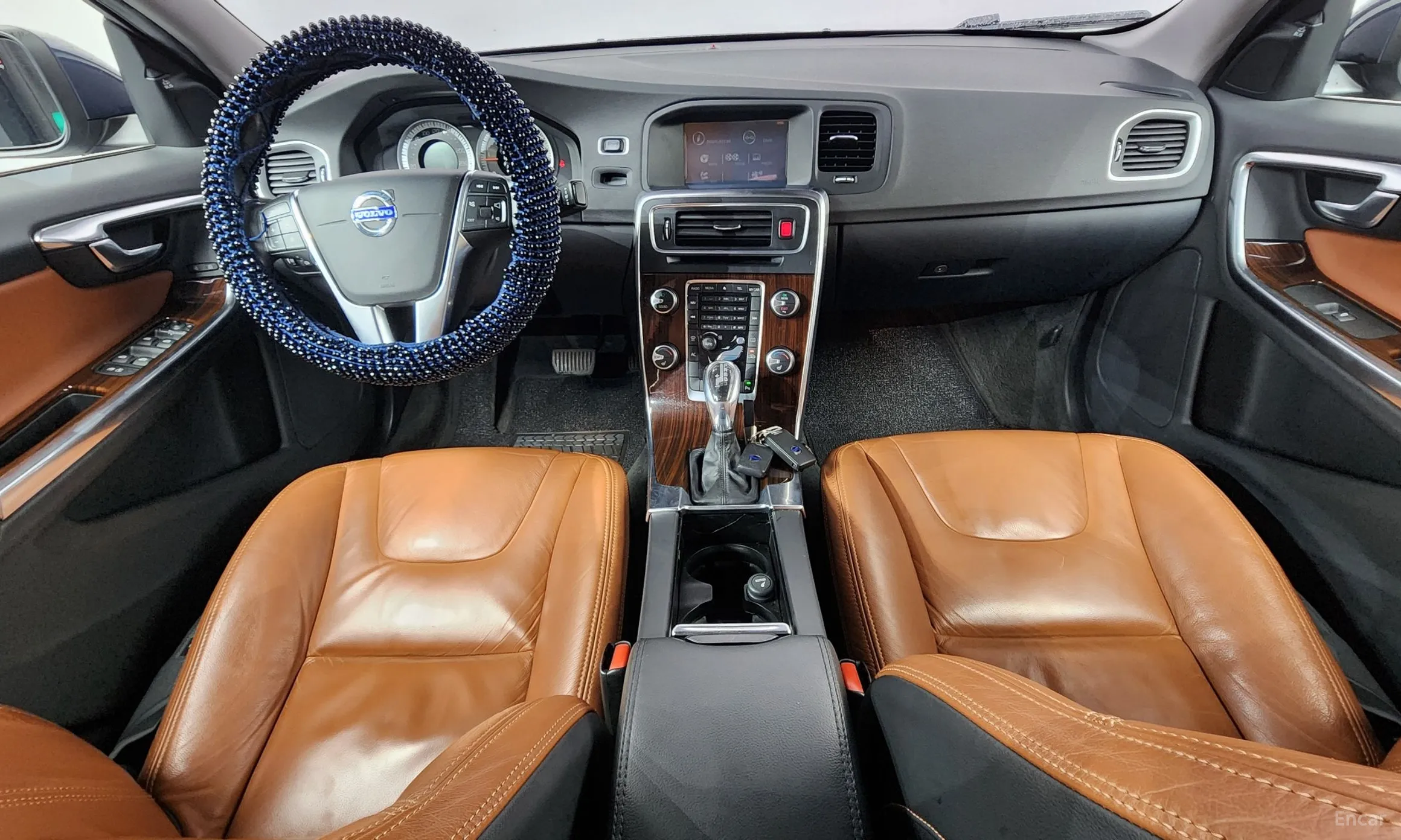 Volvo S60 превью 7