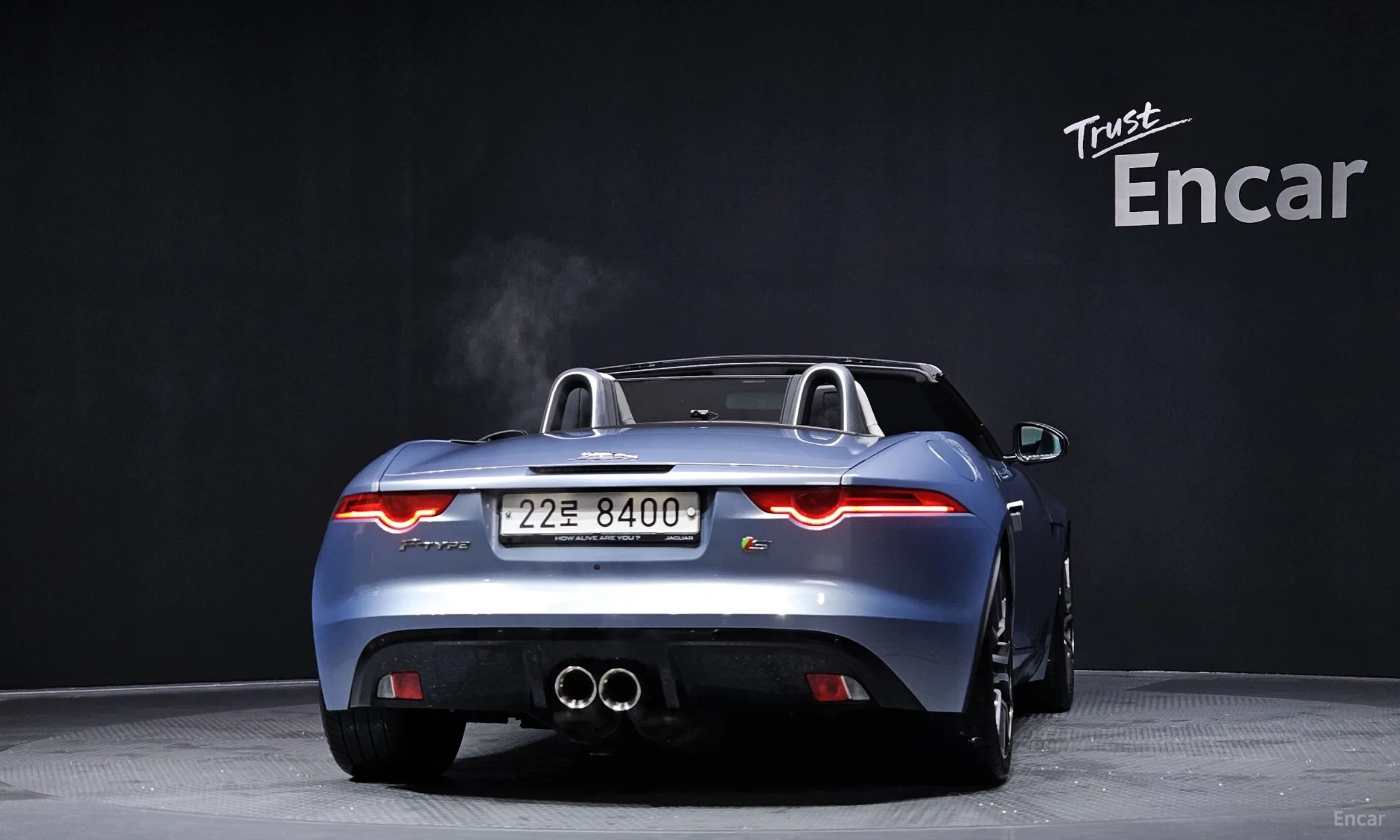 Jaguar F-TYPE превью 4