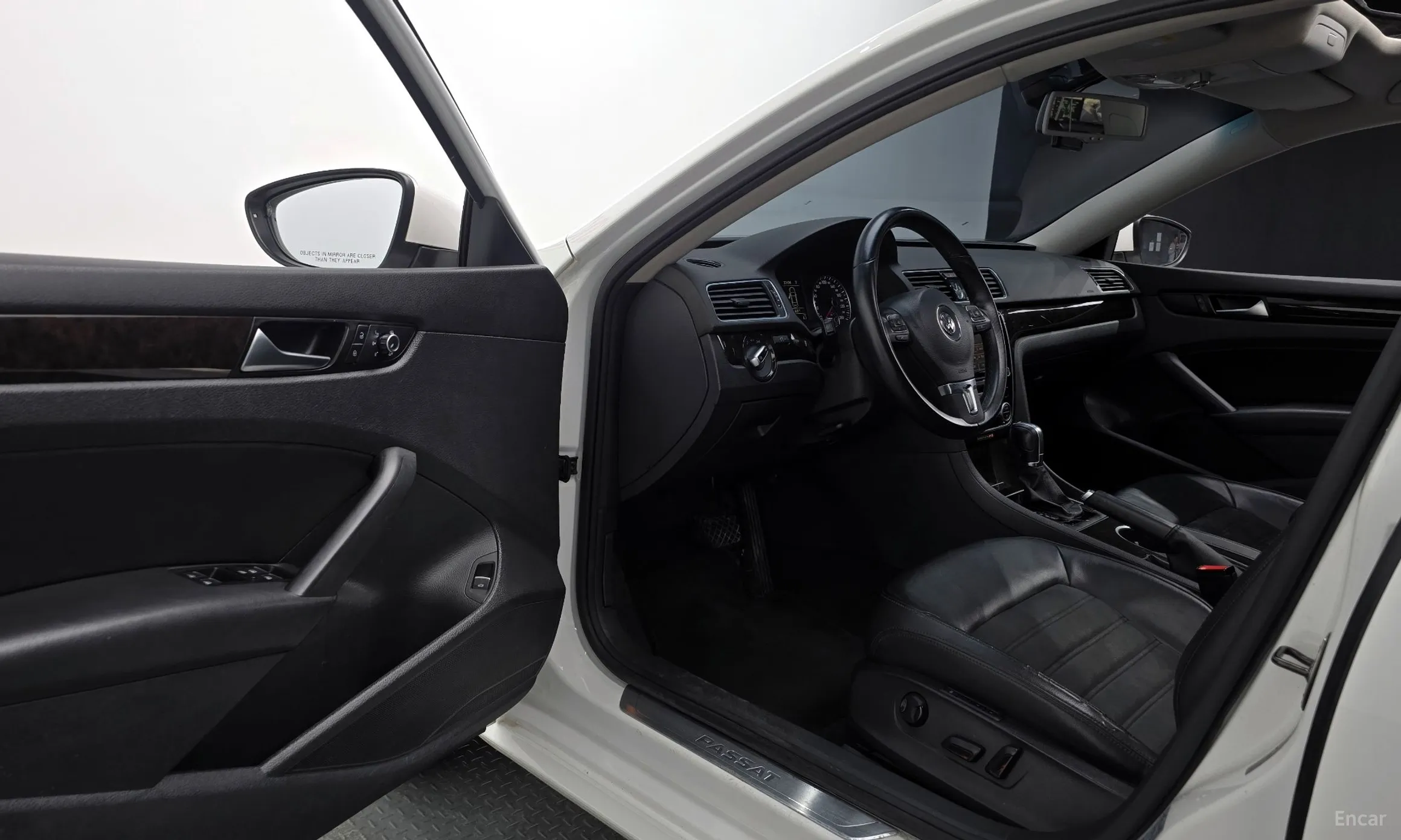 Volkswagen The New Passat превью 11