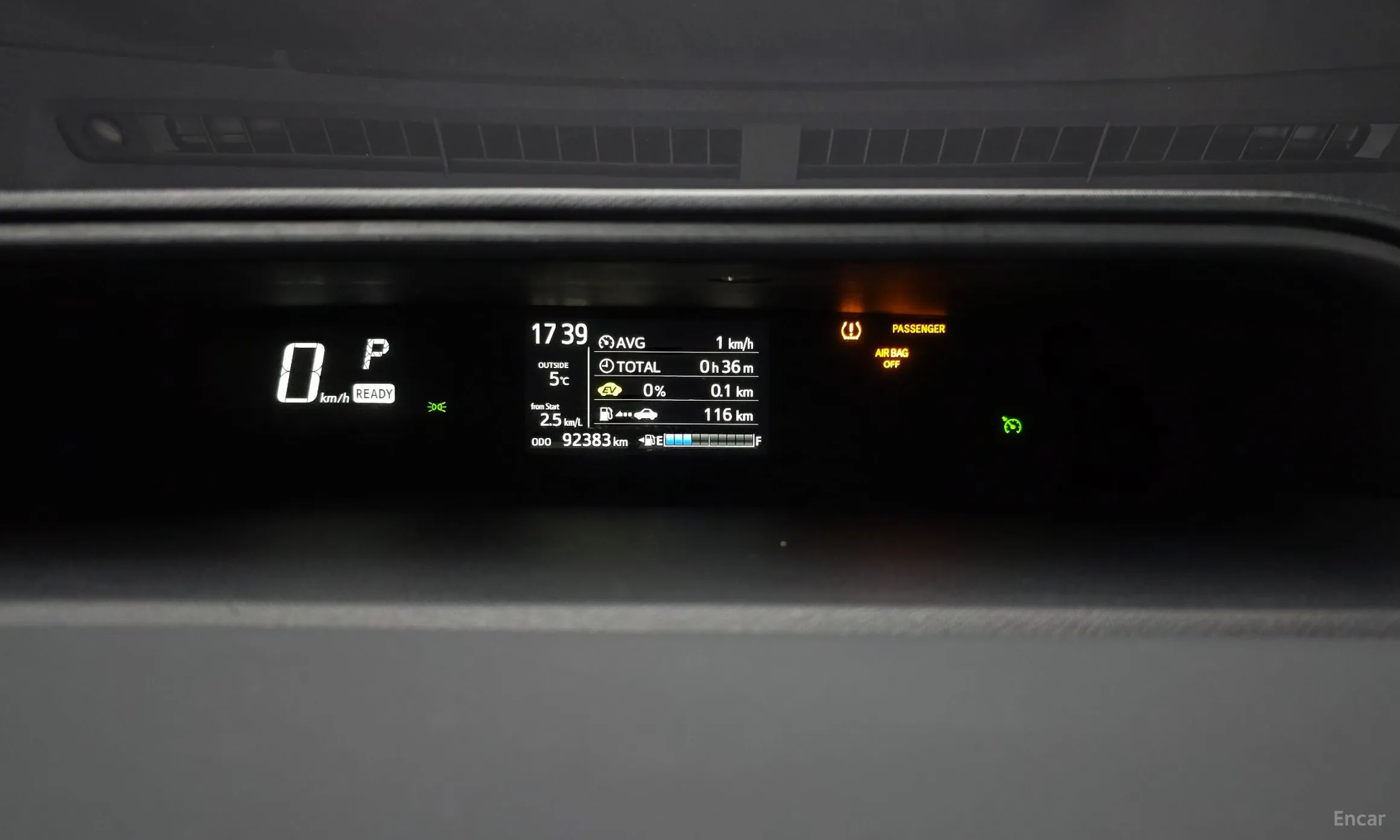 Toyota Prius C превью 8