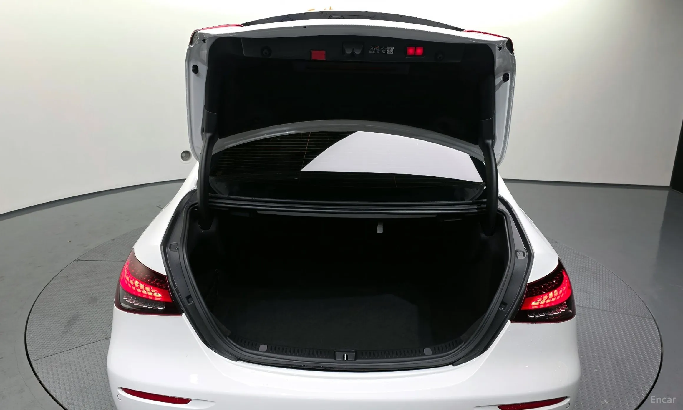 Mercedes Benz E-Class W213 превью 20