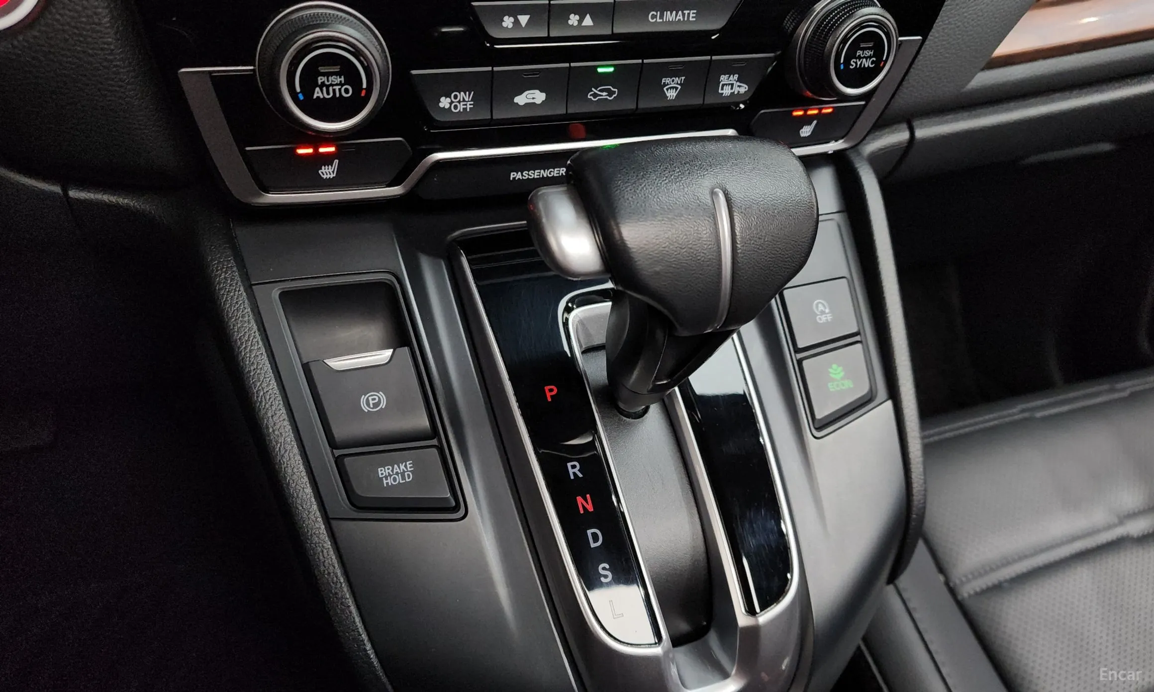Honda CR-V 5th generation превью 9