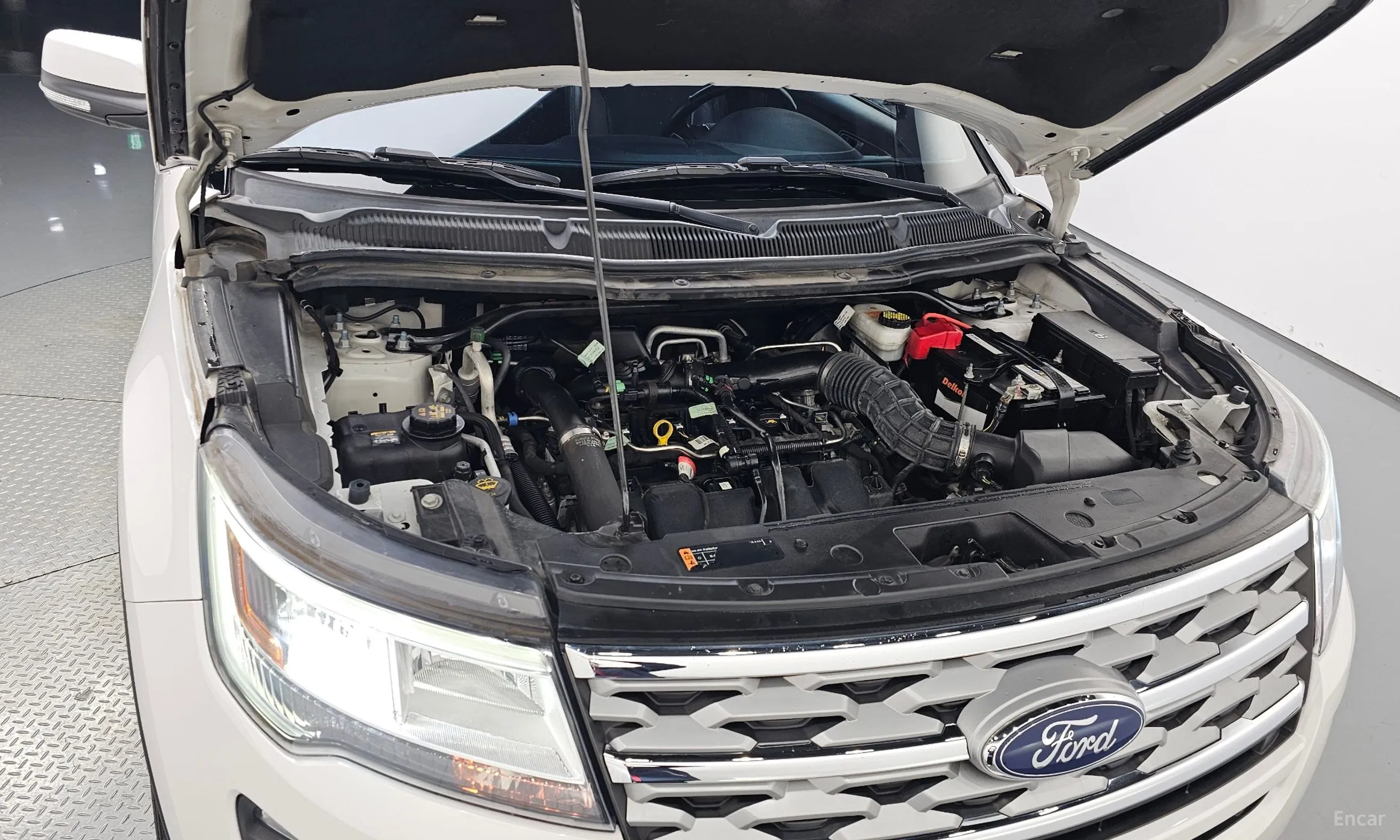 Ford Explorer превью 6