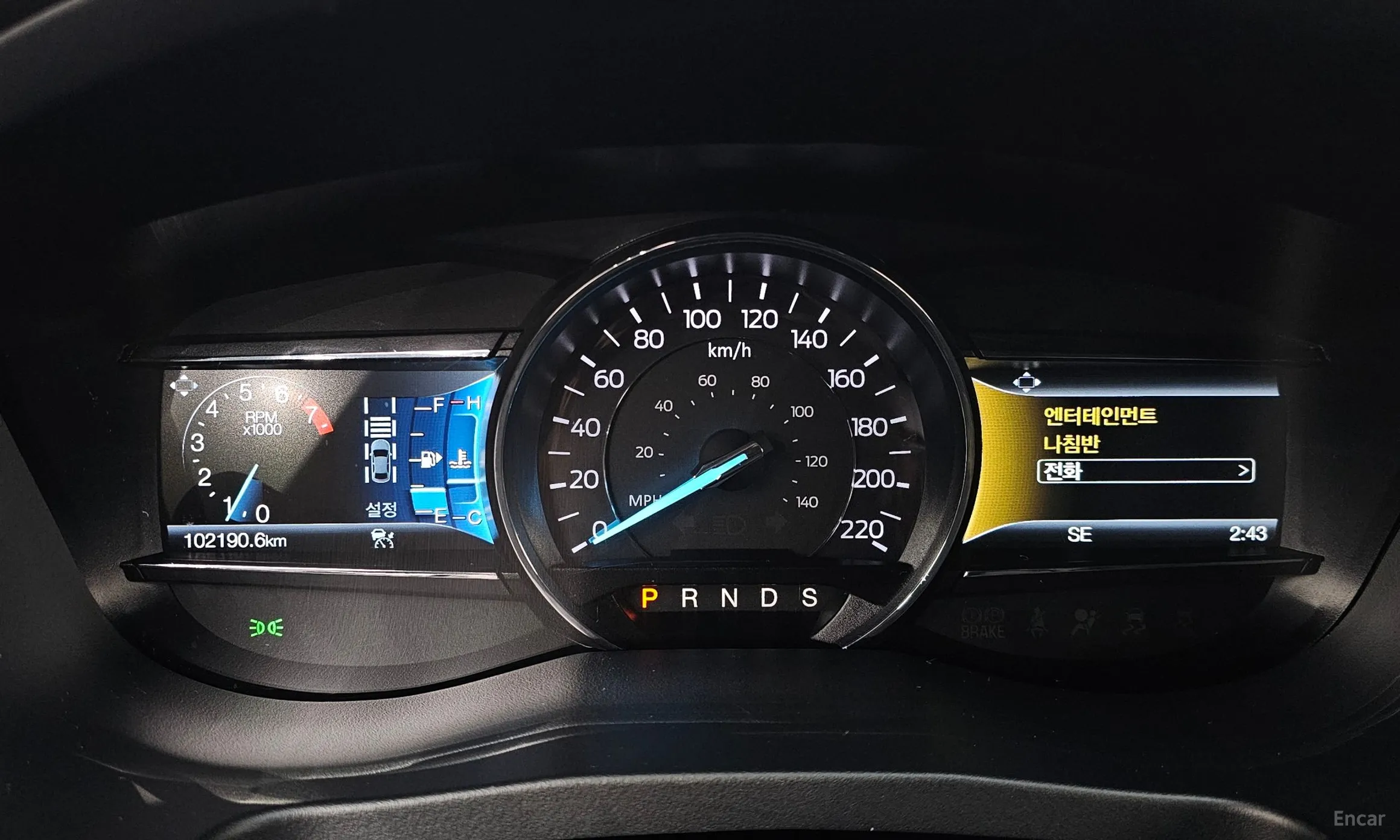 Ford Explorer превью 8