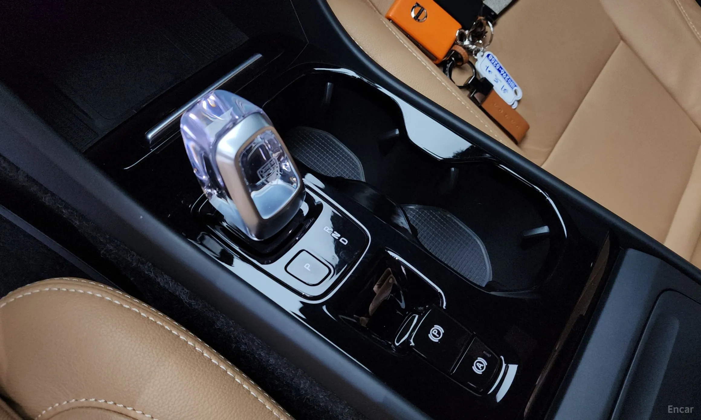 Volvo XC40 превью 9