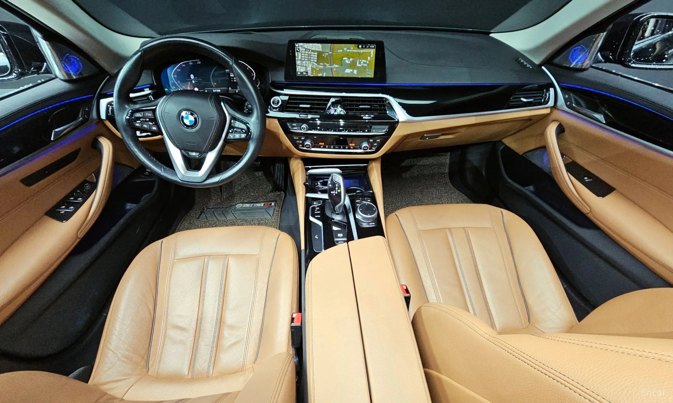 BMW 5 Series (G30) превью 7