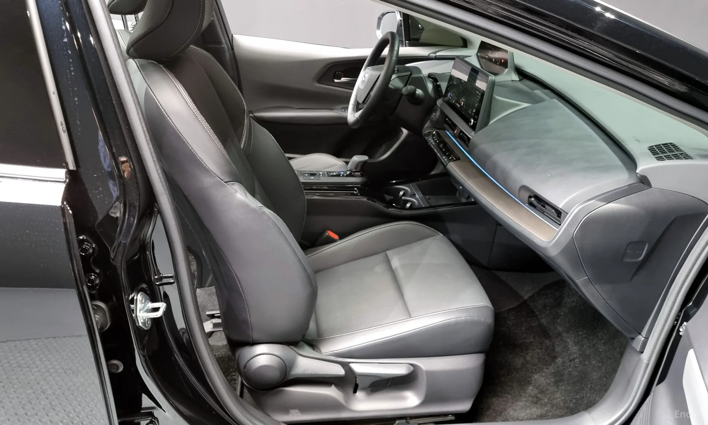 Toyota Prius 5th Generation превью 11