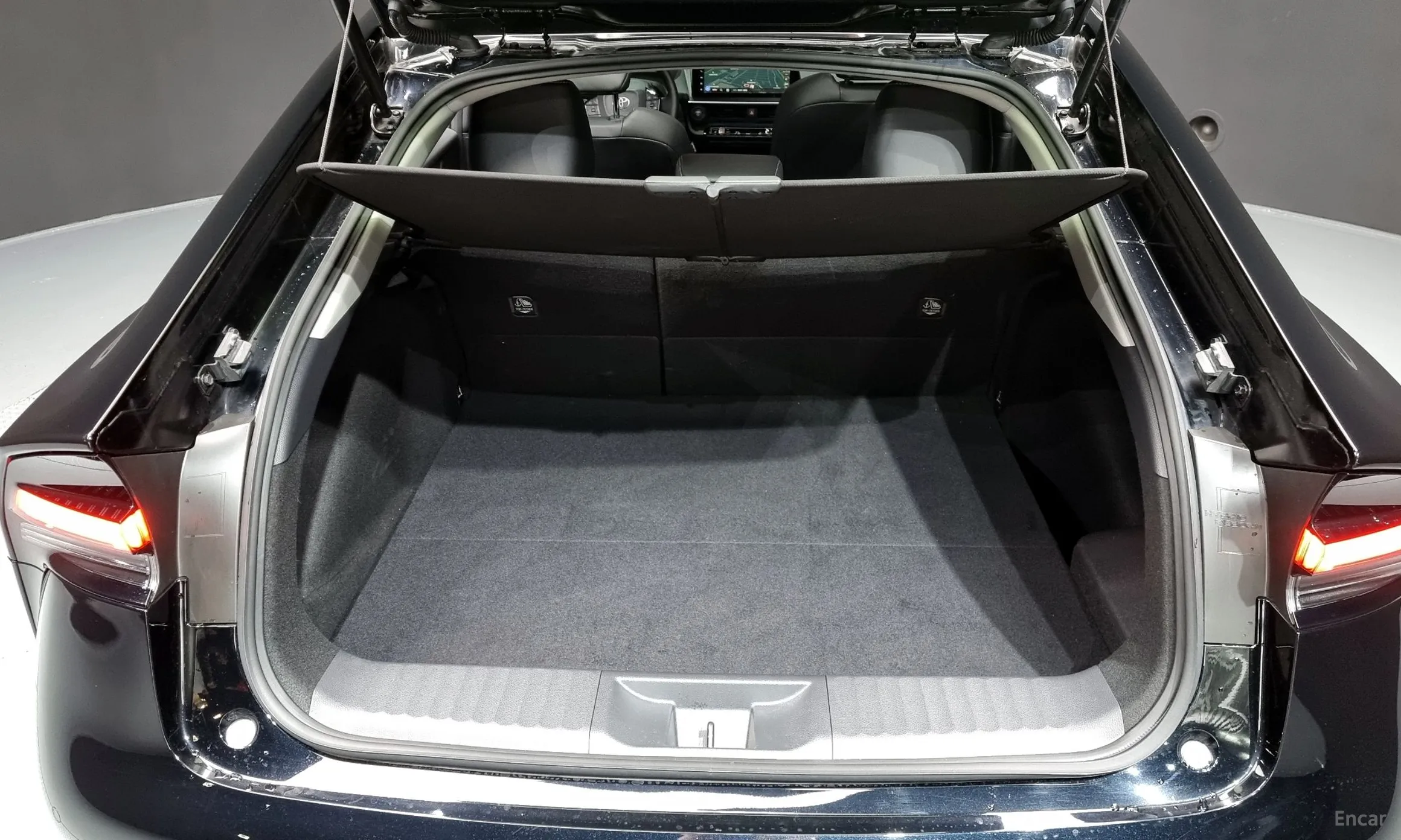 Toyota Prius 5th Generation превью 20