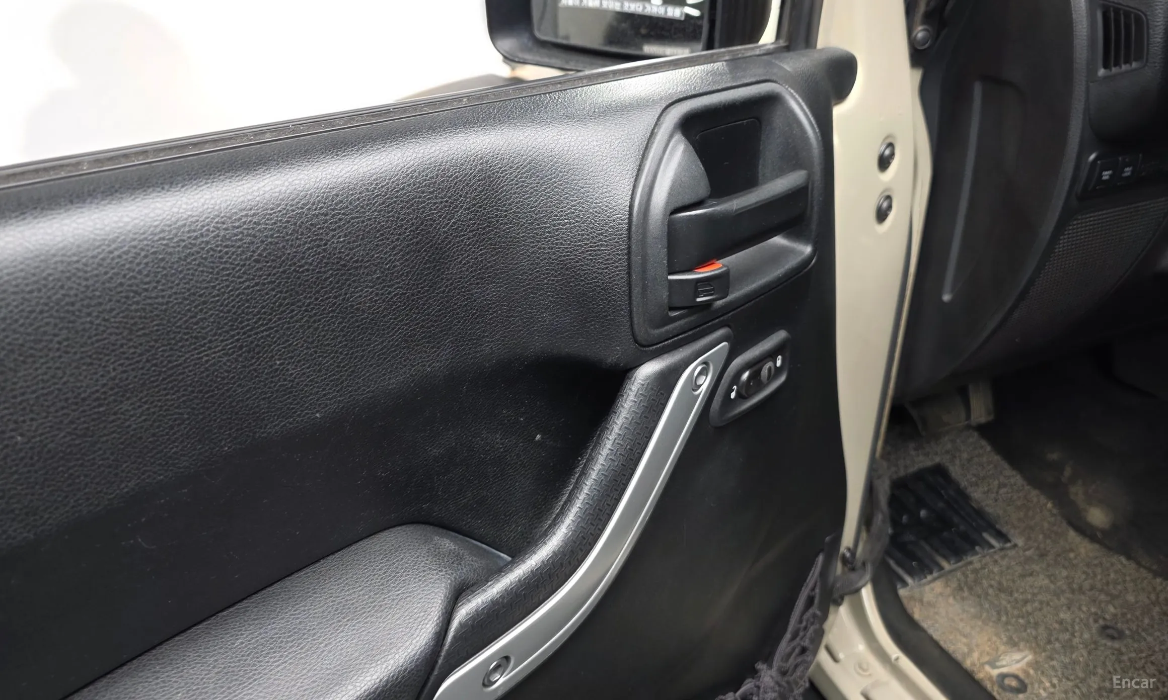 Jeep Wrangler (JK) превью 16