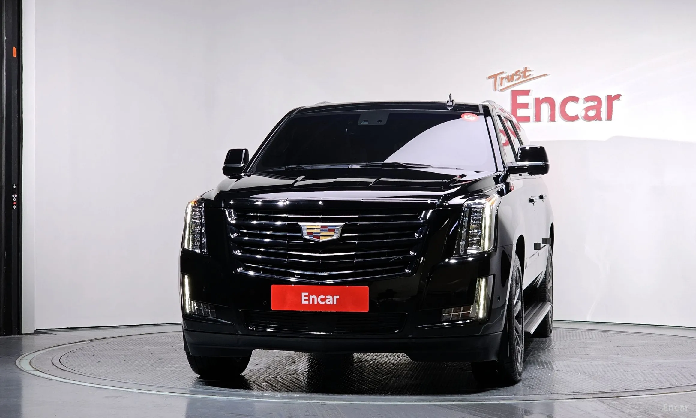 Cadillac Escalade превью 3
