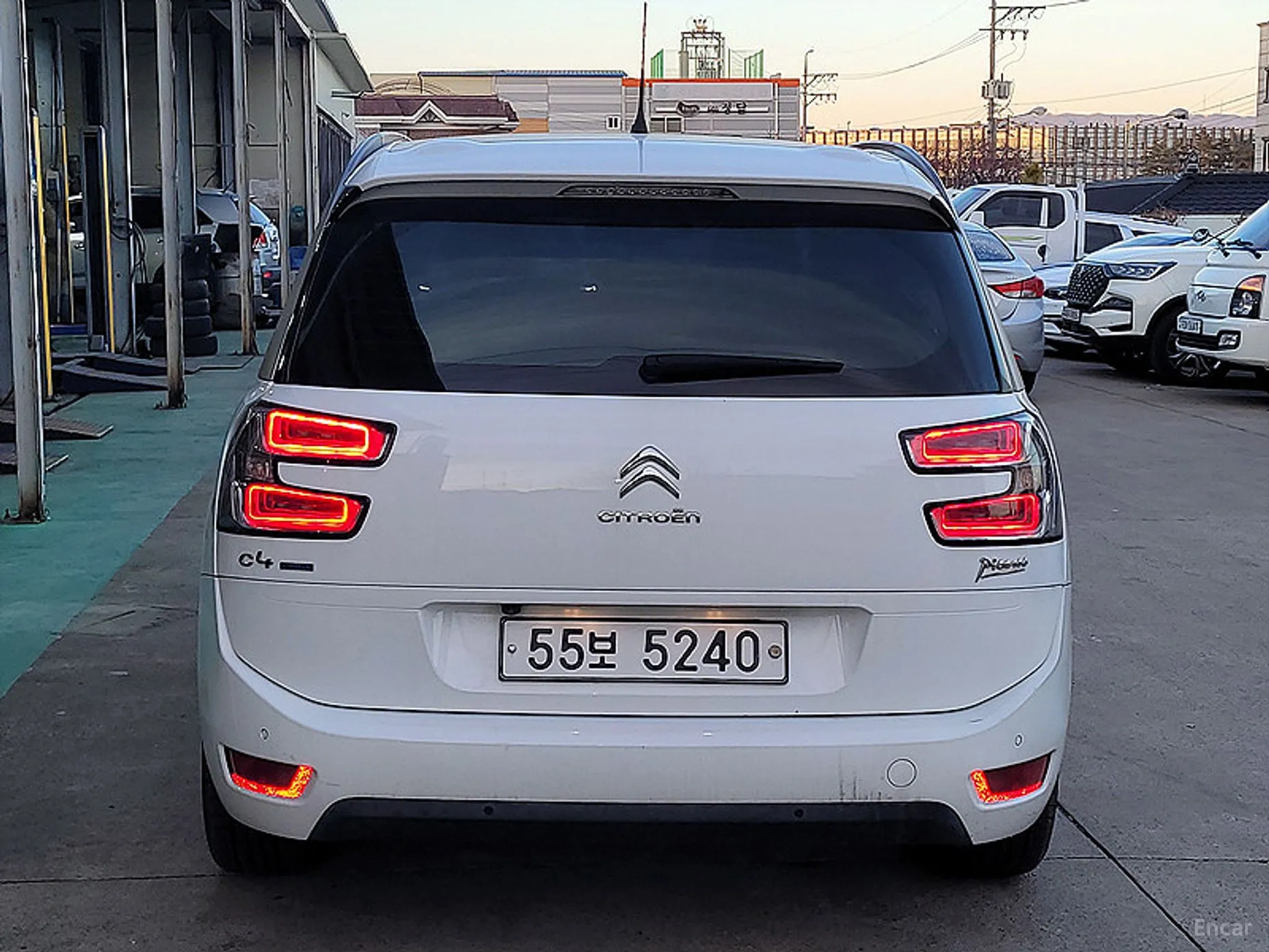 Citroën/DS Grand C4 Picasso превью 5