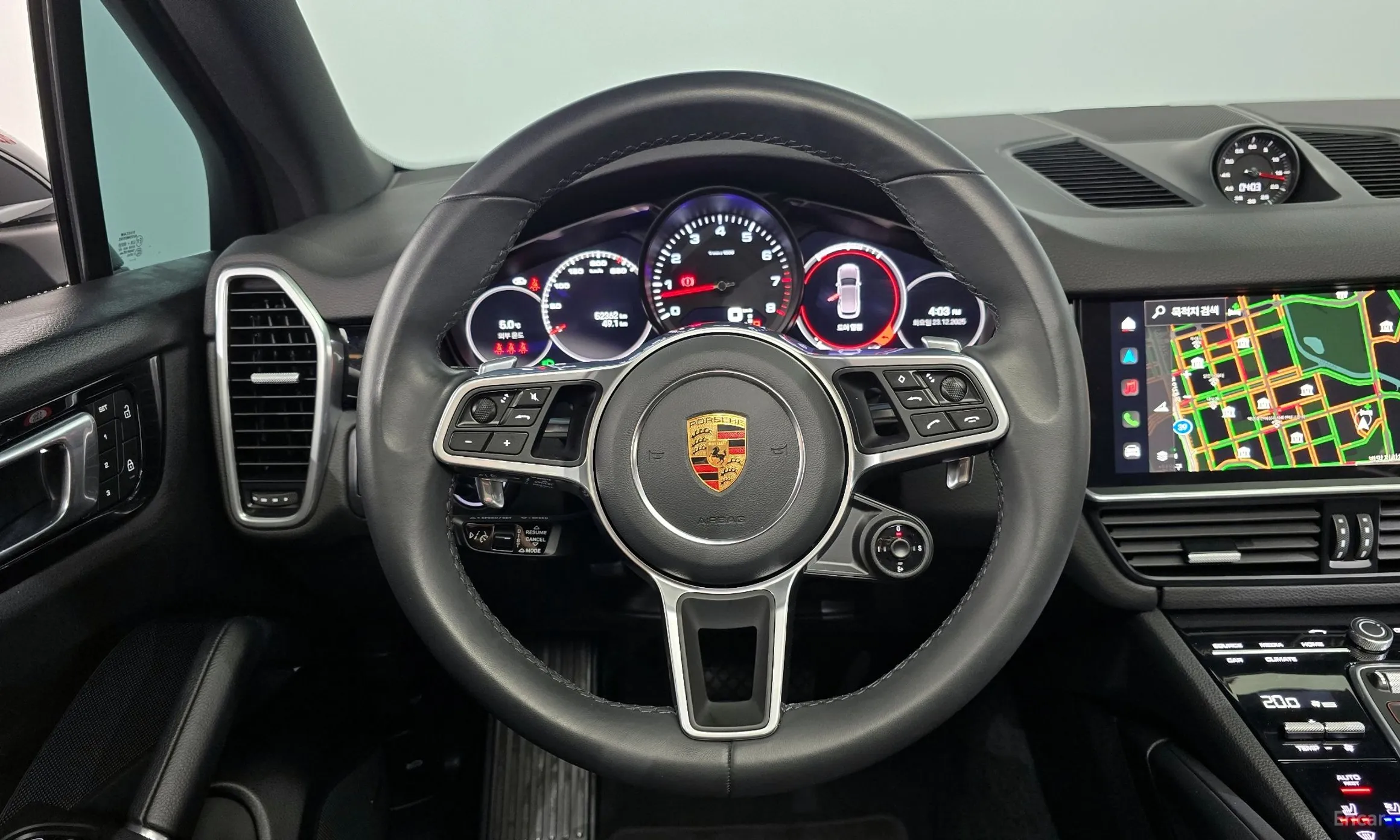 Porsche Cayenne (PO536) превью 13