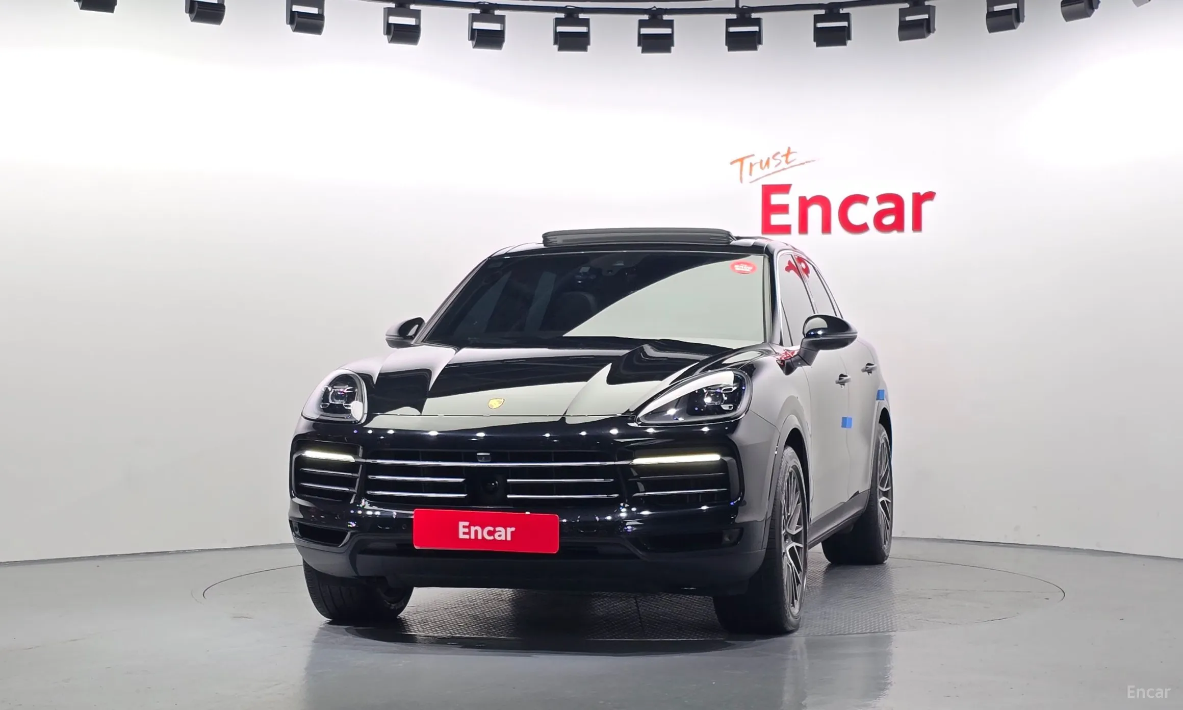 Porsche Cayenne (PO536) превью 3