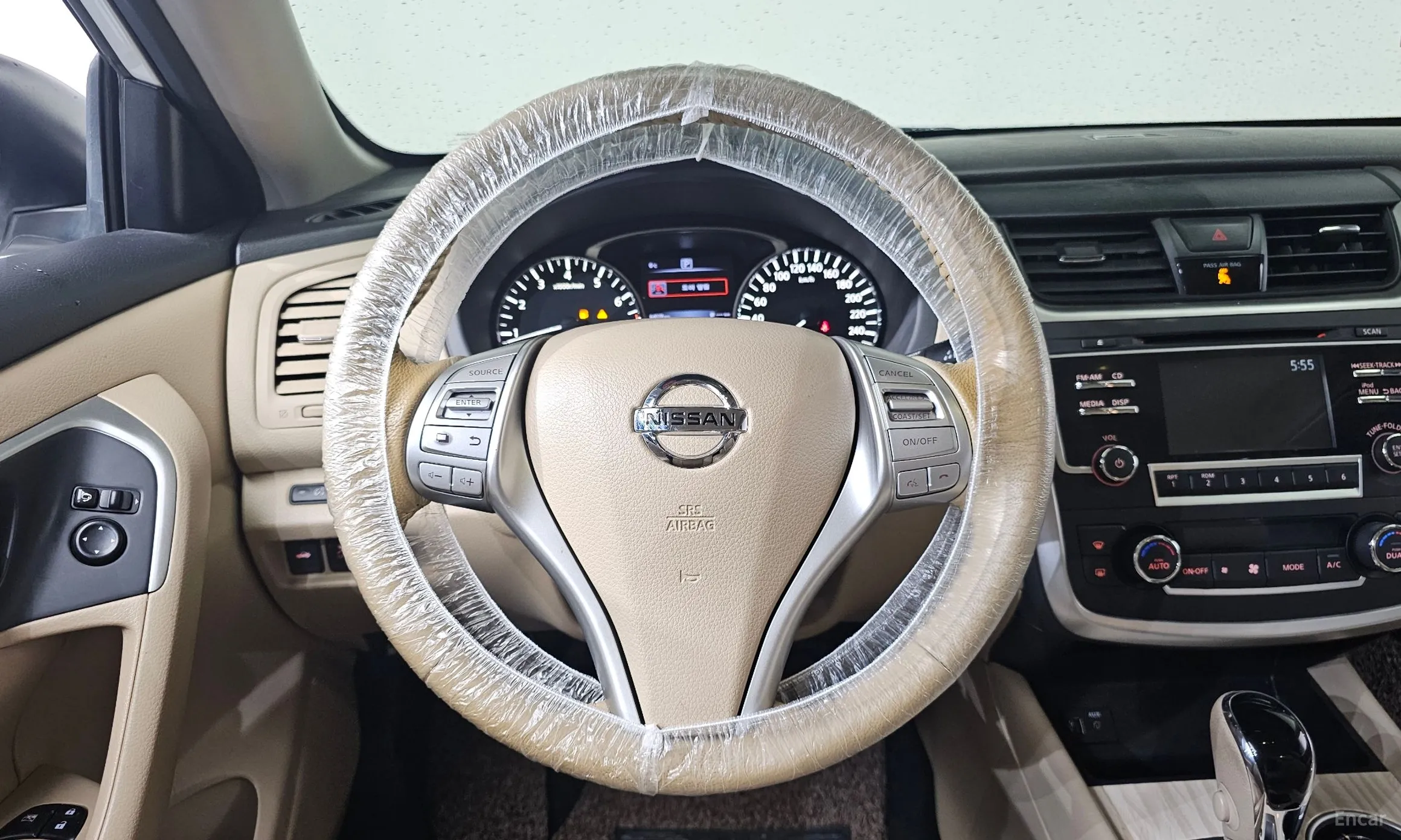 Nissan Altima превью 13