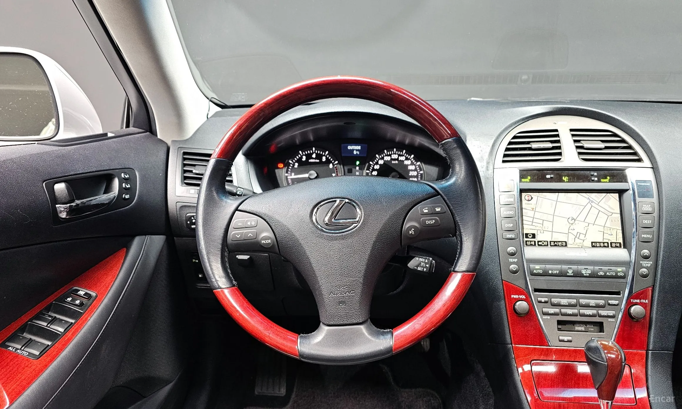 Lexus ES350 превью 13